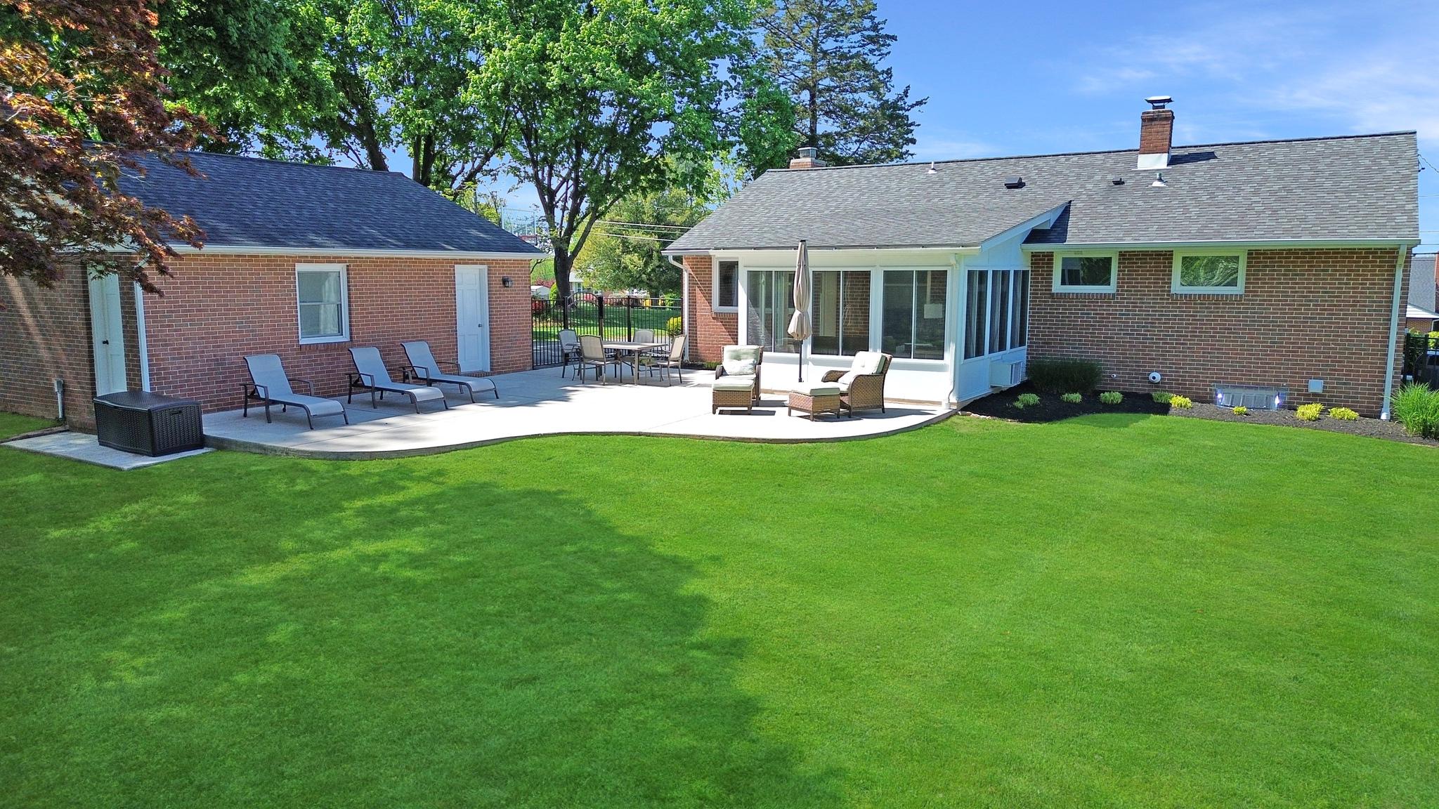 VALLEY VIEW - Residential