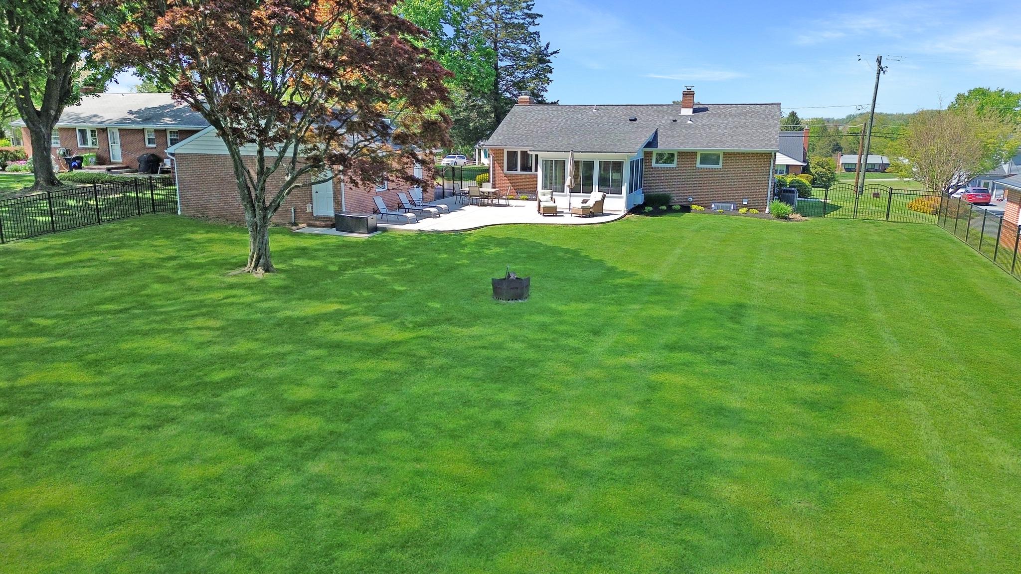 VALLEY VIEW - Residential