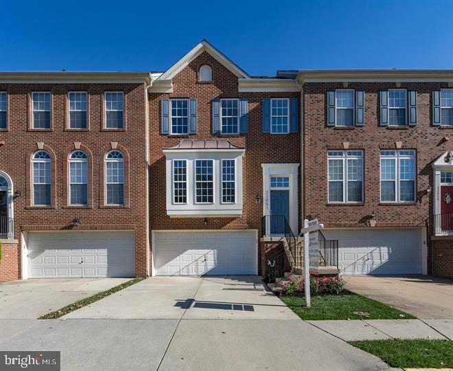 22051 CHELSY PAIGE SQUARE