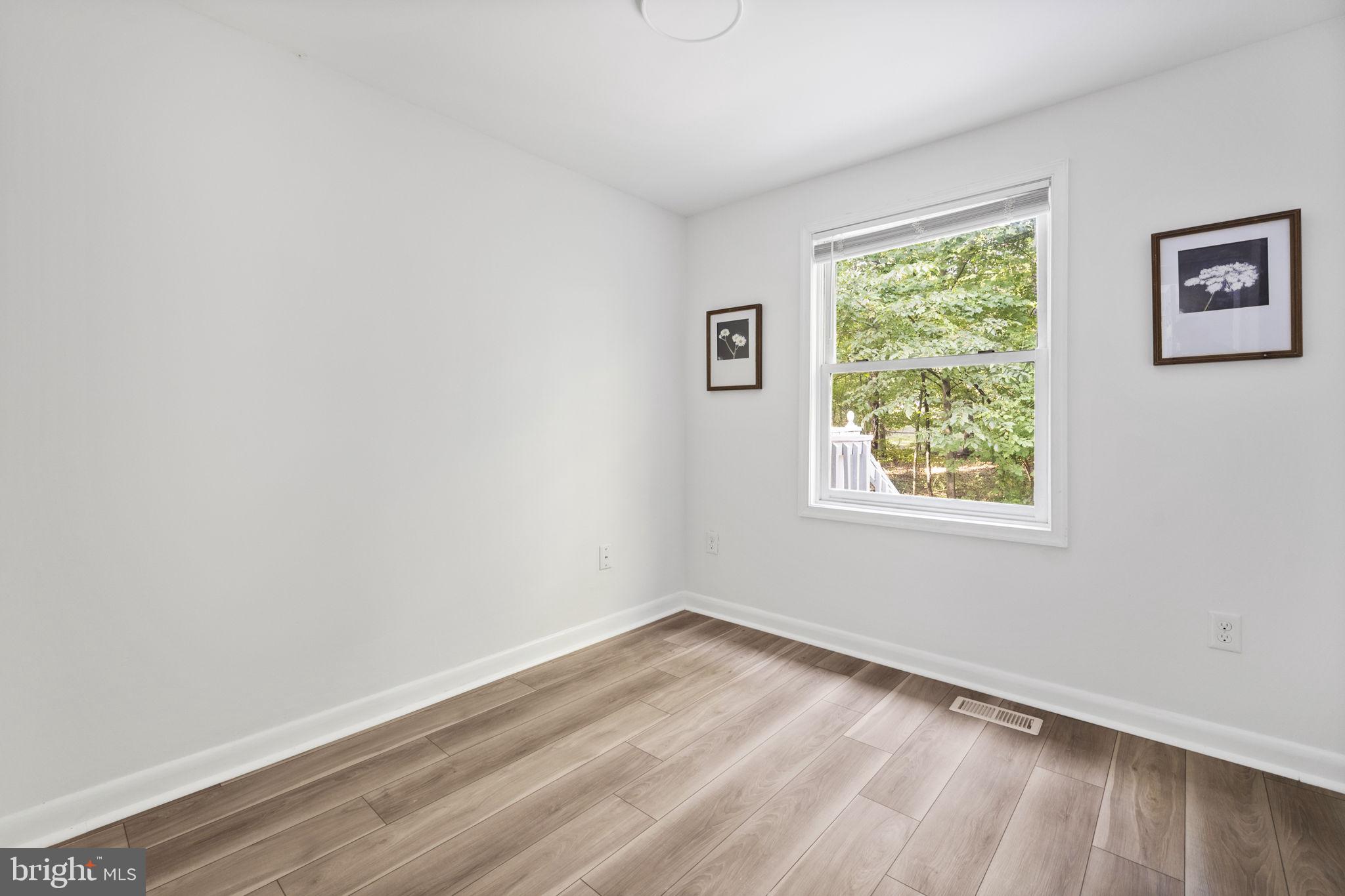 SHANNONDALE - Residential