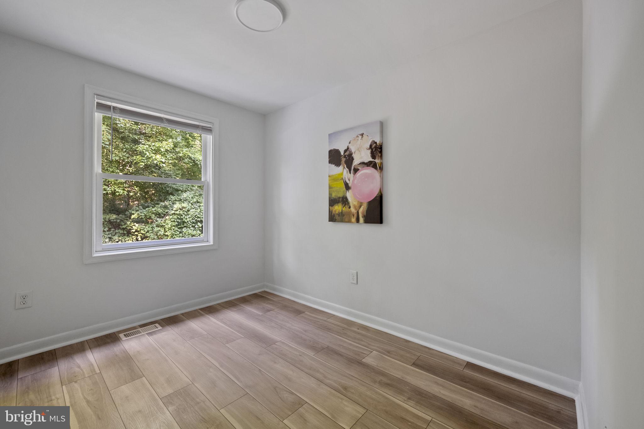 SHANNONDALE - Residential