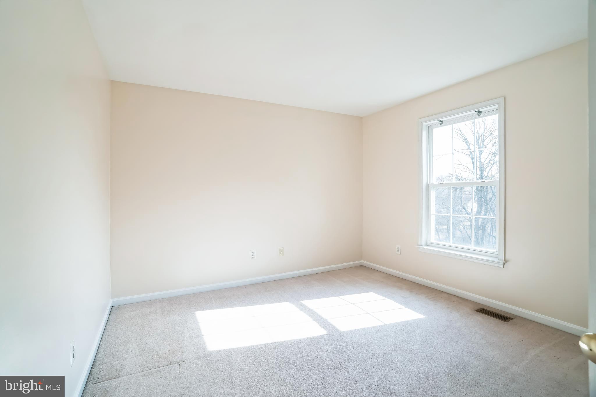 PICKERING MEADOWS - Residential