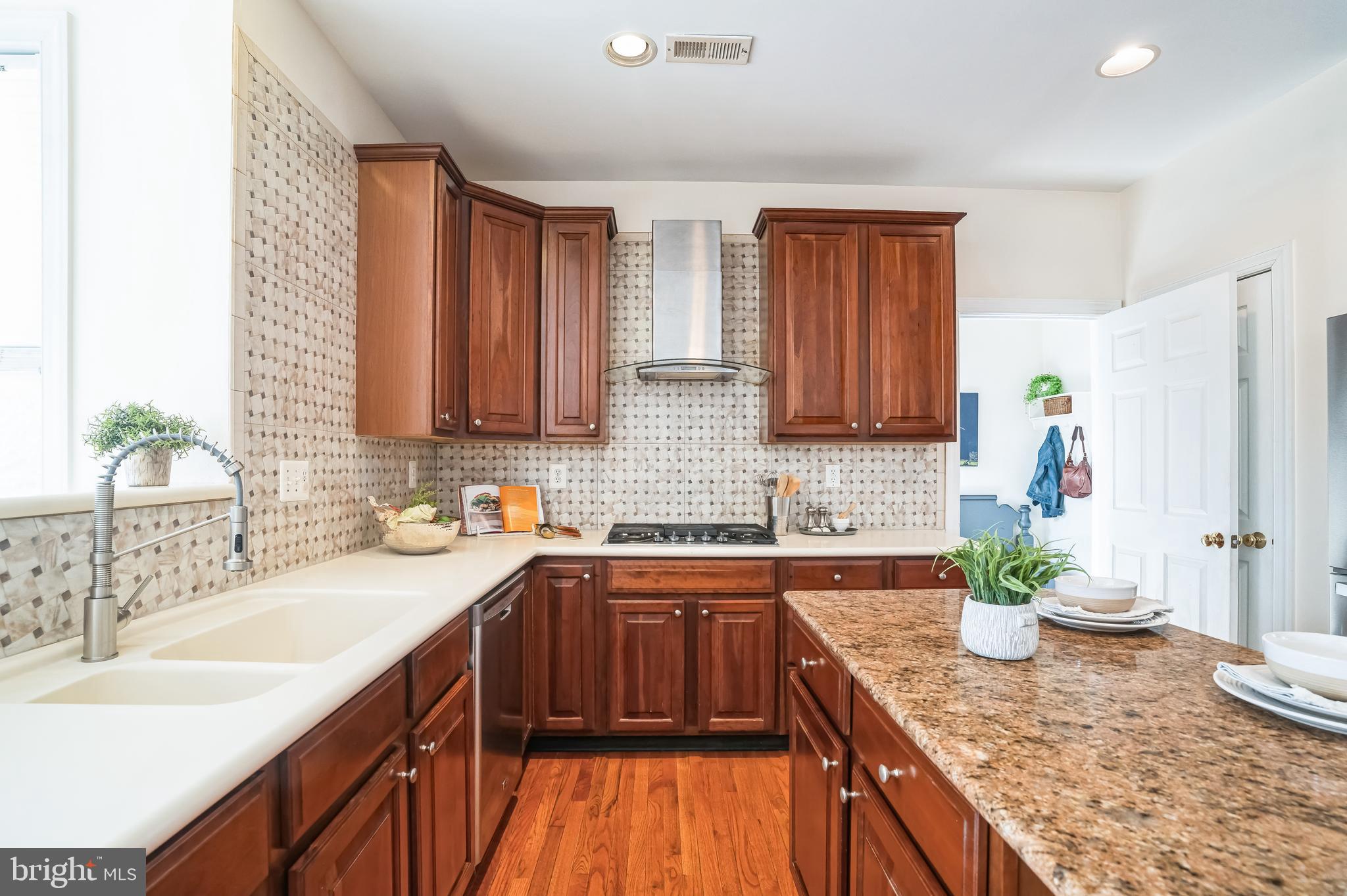 PICKERING MEADOWS - Residential