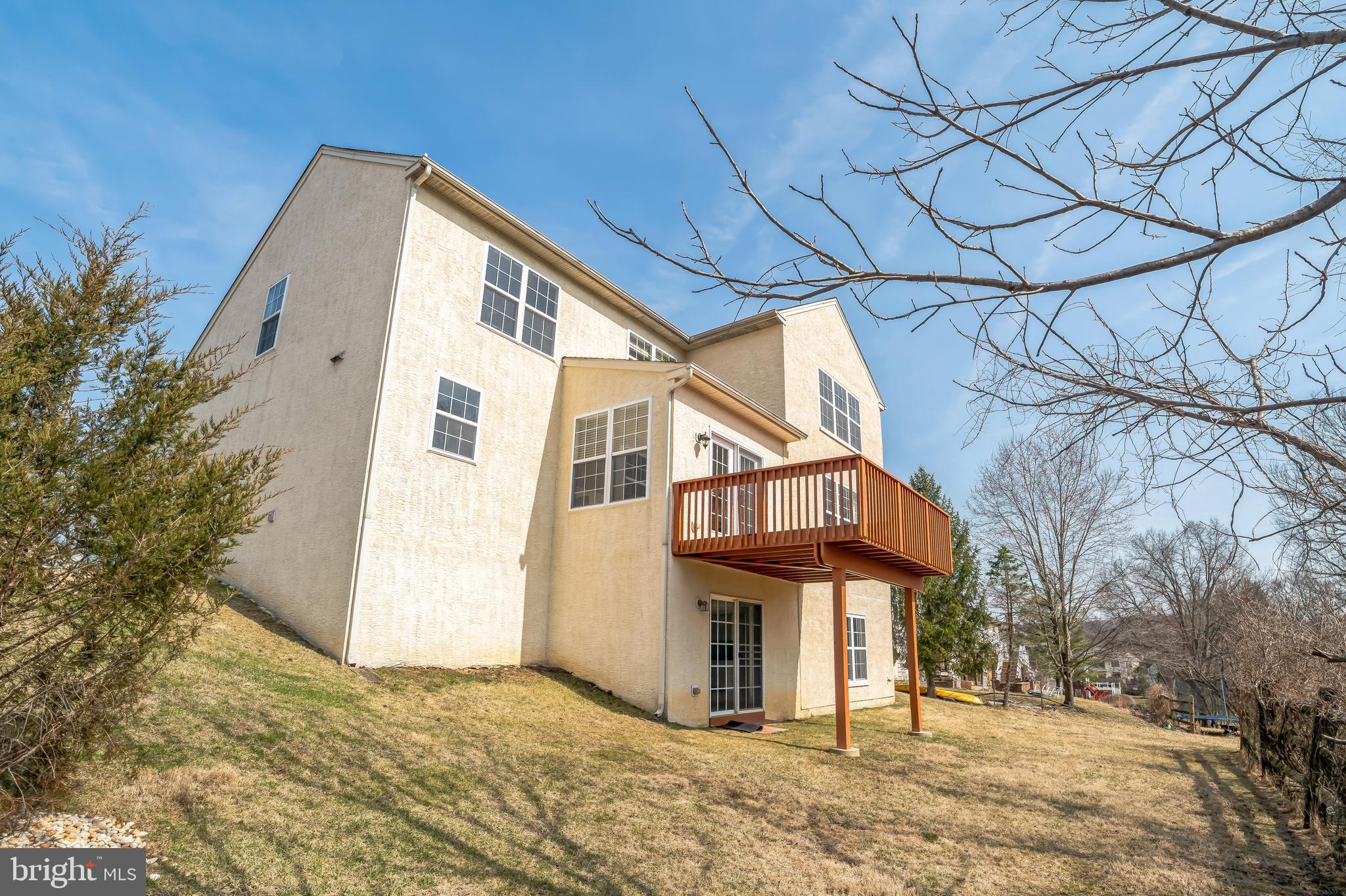 PICKERING MEADOWS - Residential