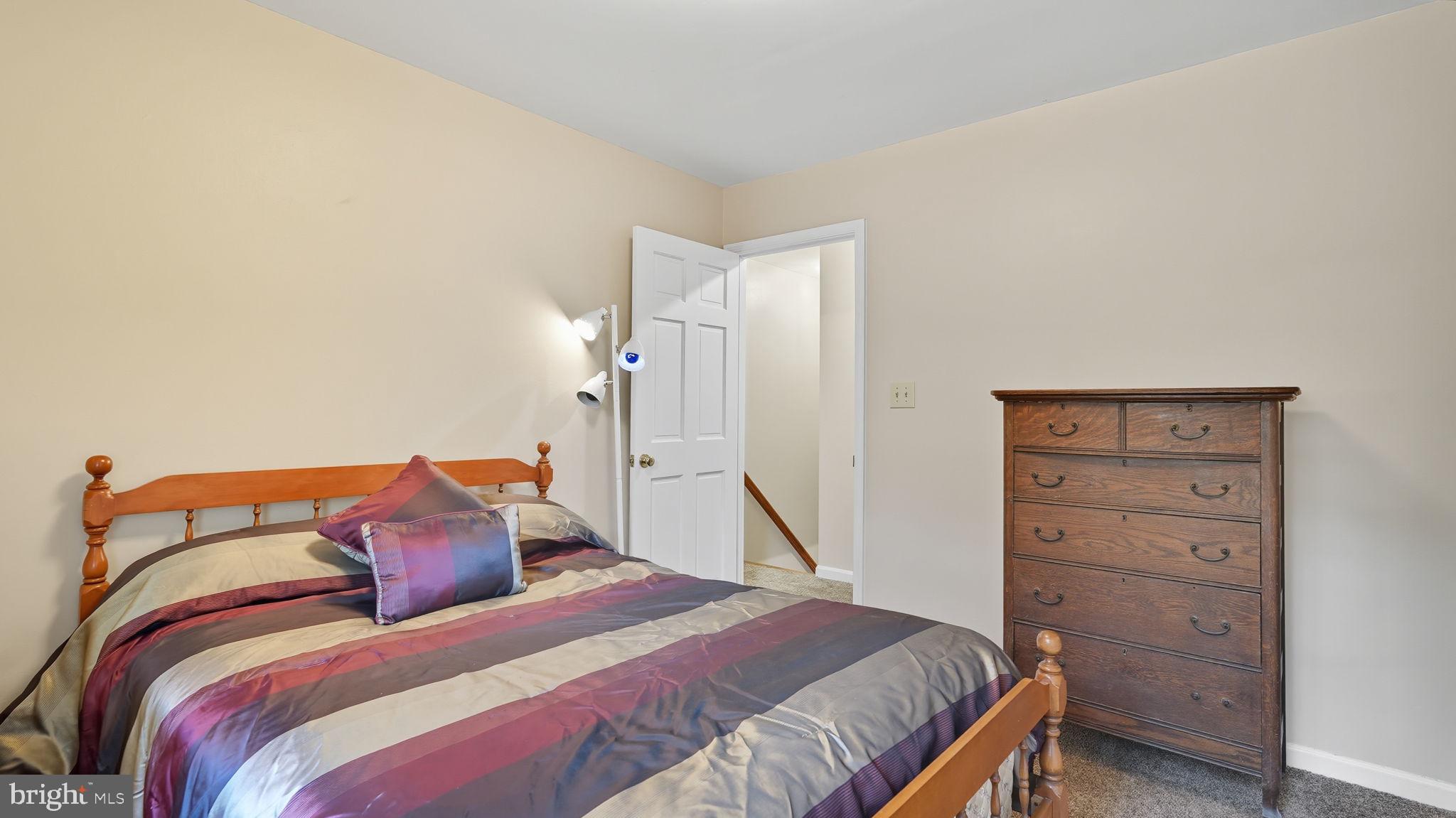 LEAVELLS CROSSING - Residential