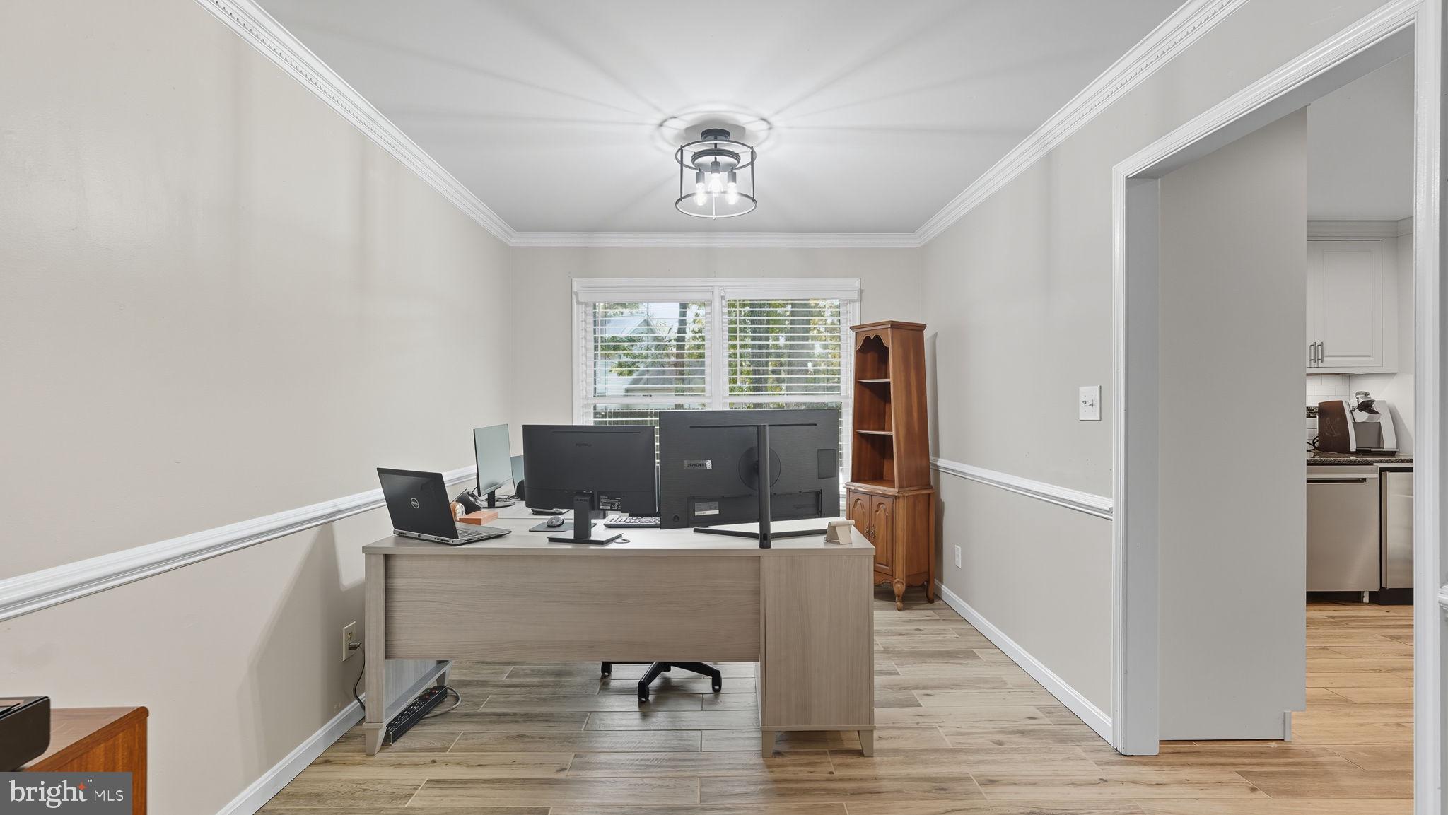 LEAVELLS CROSSING - Residential