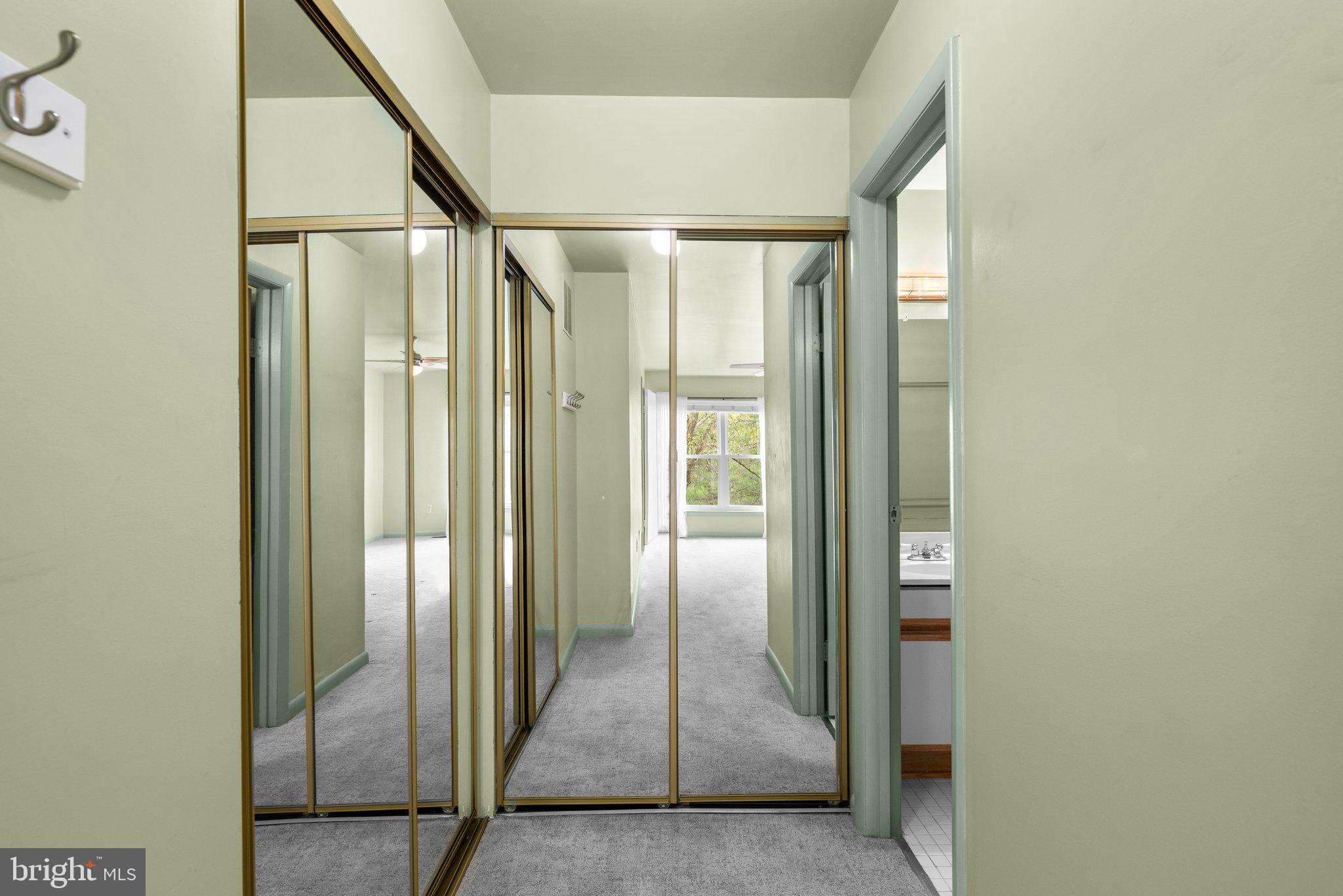 HOMELAND VILLAGE - Residential