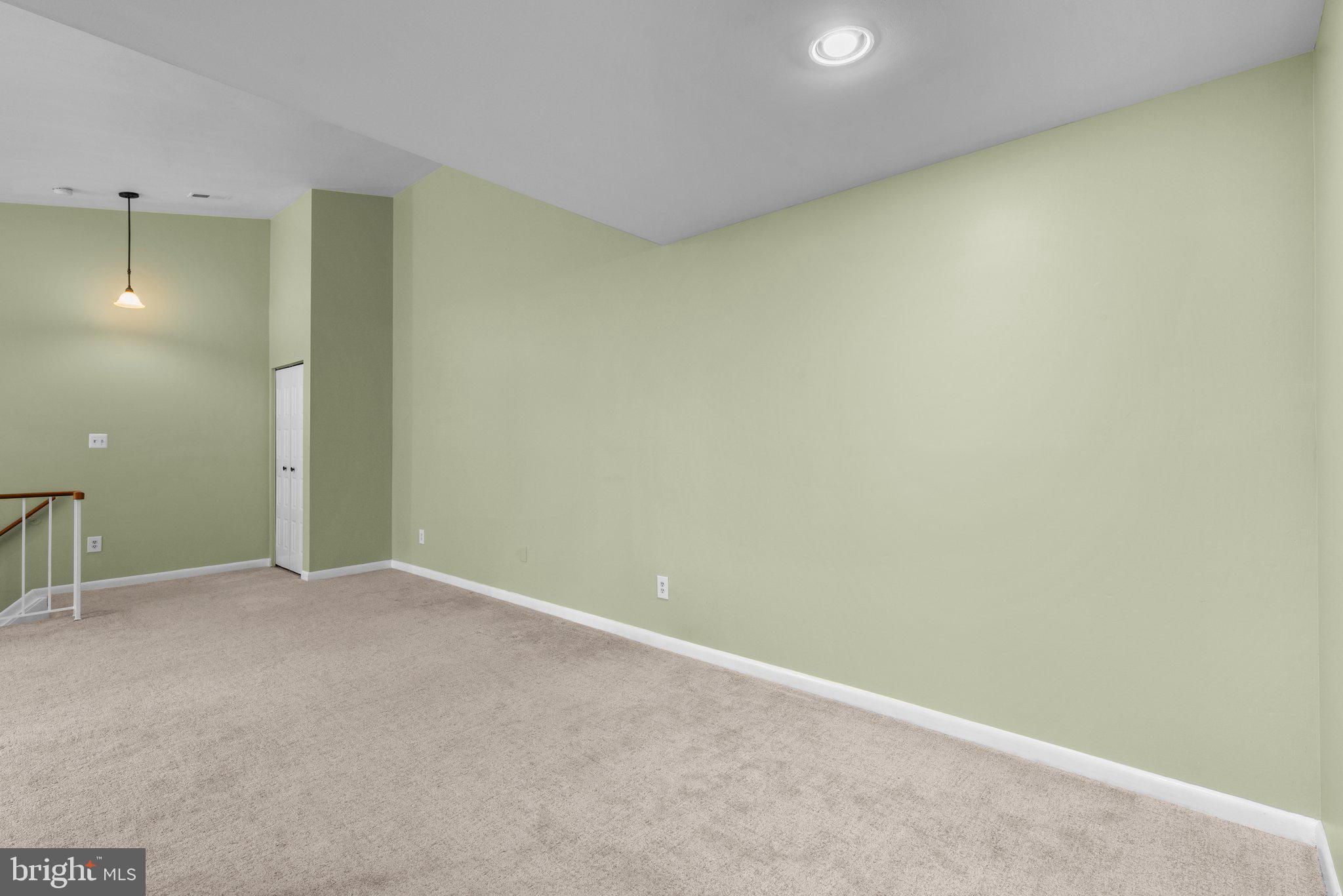 HOMELAND VILLAGE - Residential