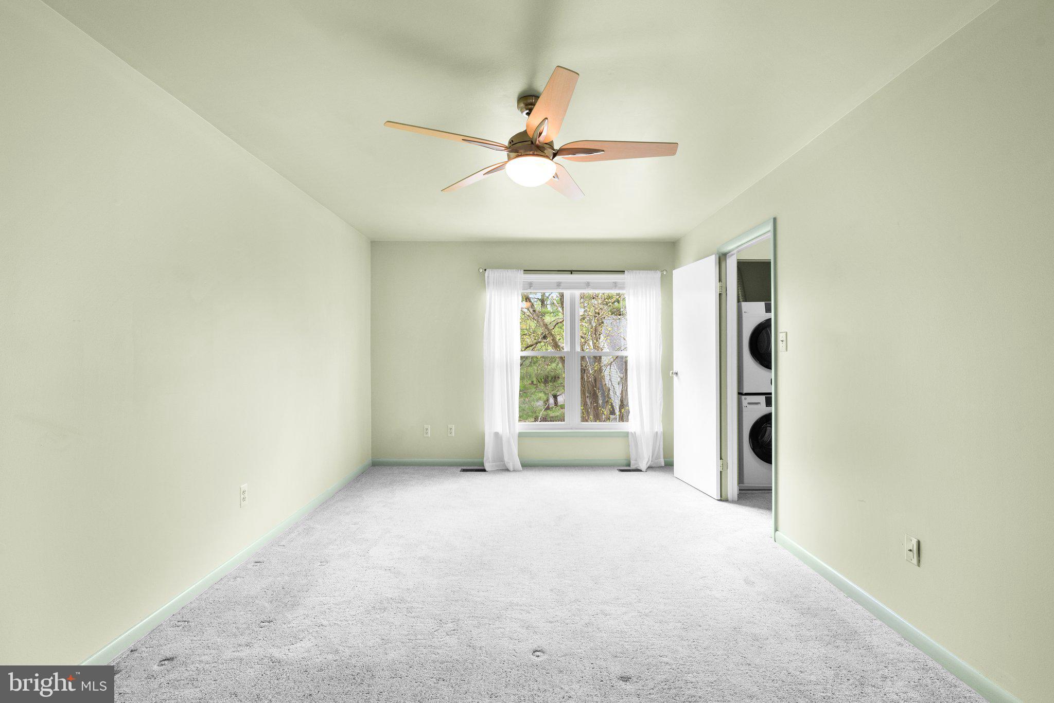 HOMELAND VILLAGE - Residential