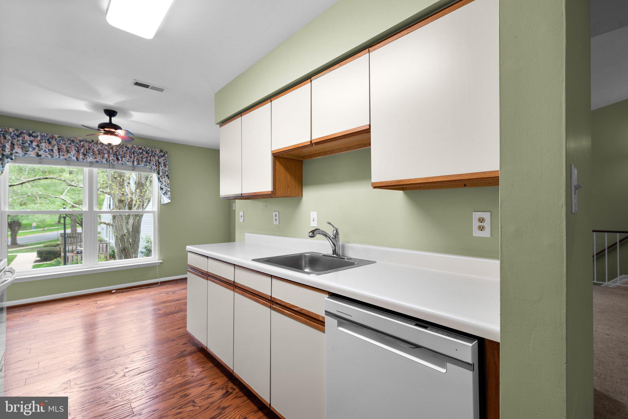 HOMELAND VILLAGE - Residential