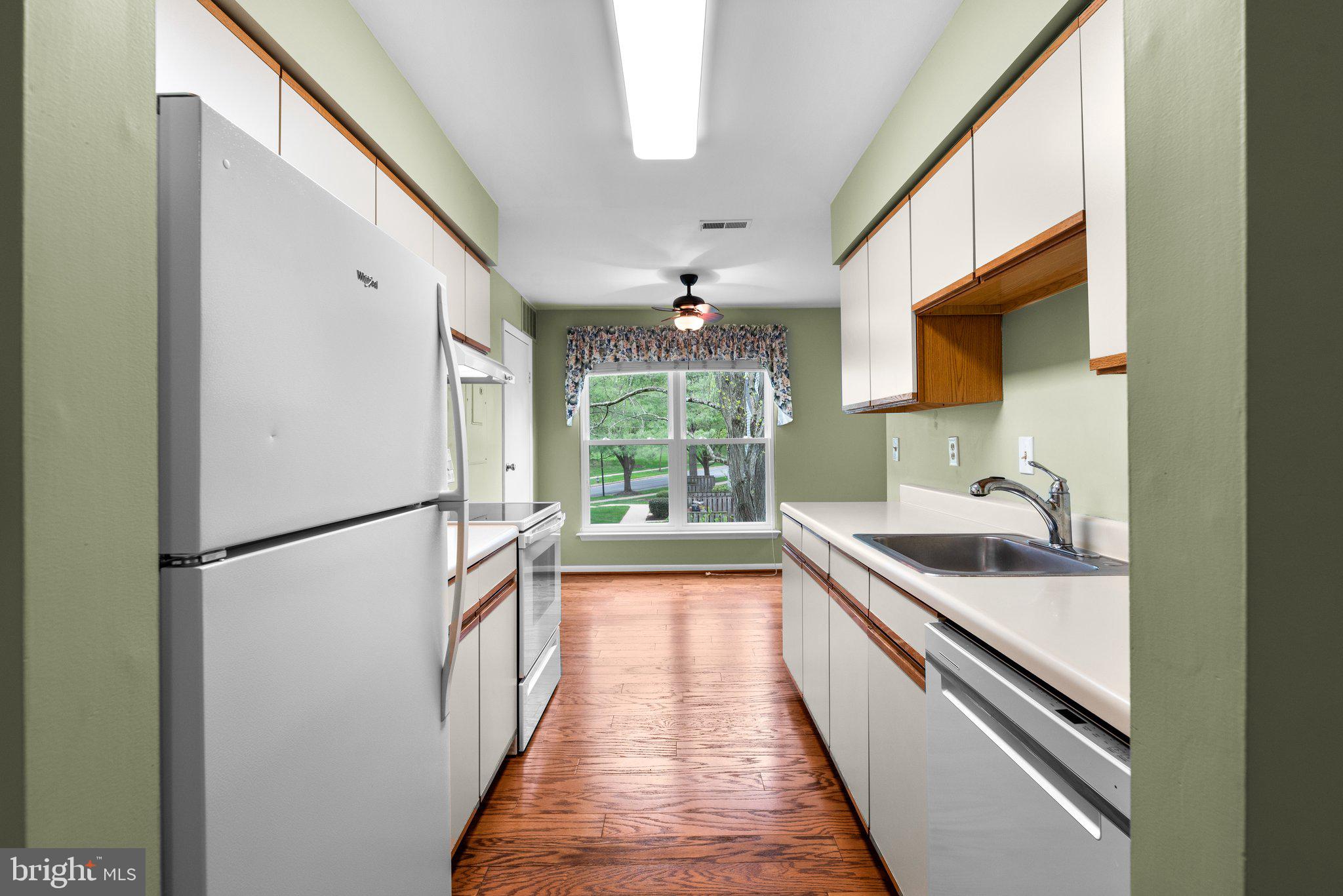 HOMELAND VILLAGE - Residential