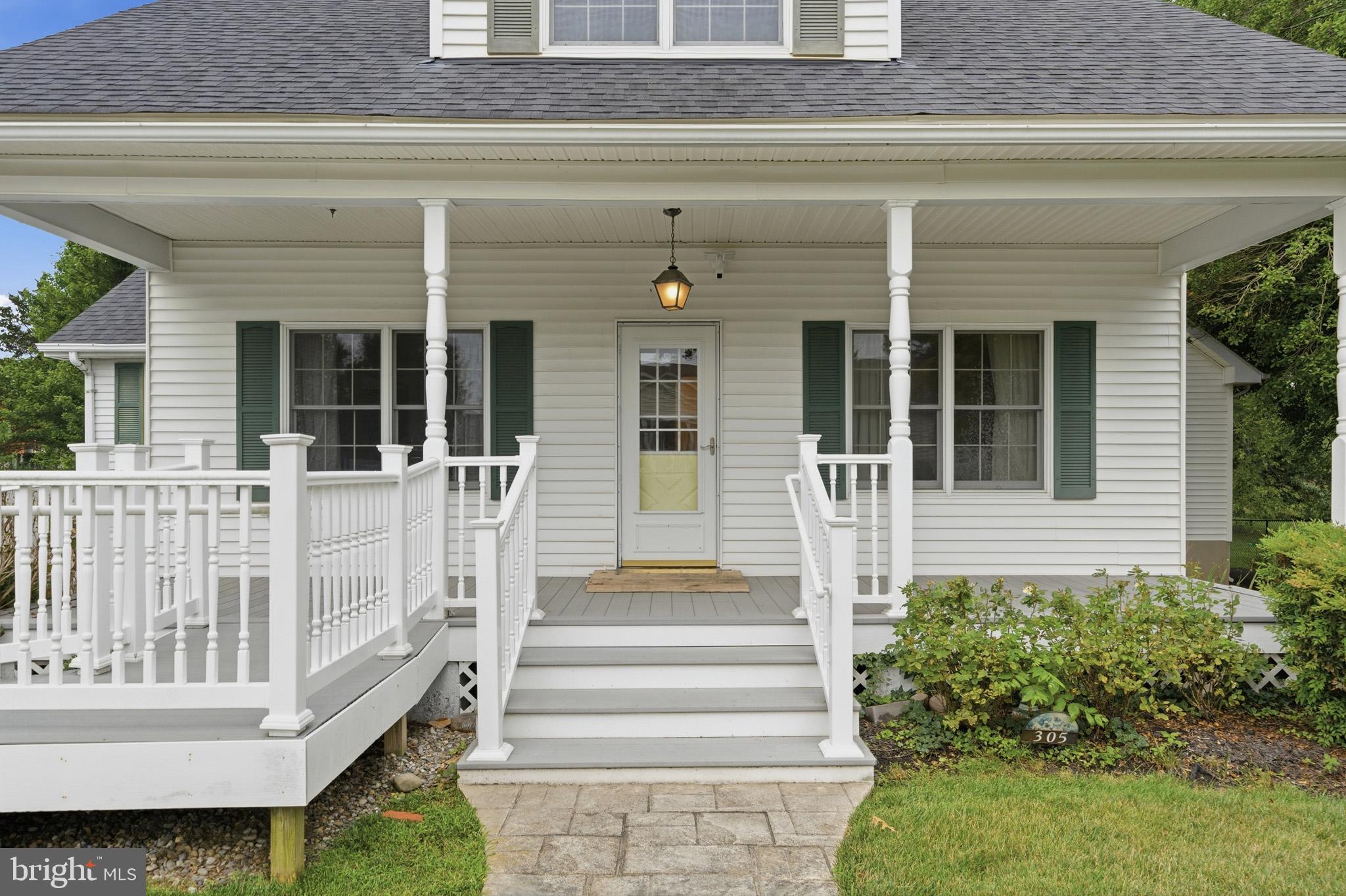 305 PROSPECT STREET