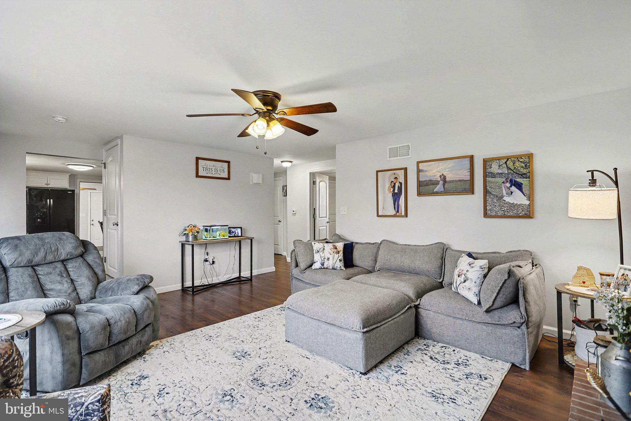 WEST MANHEIM - Residential