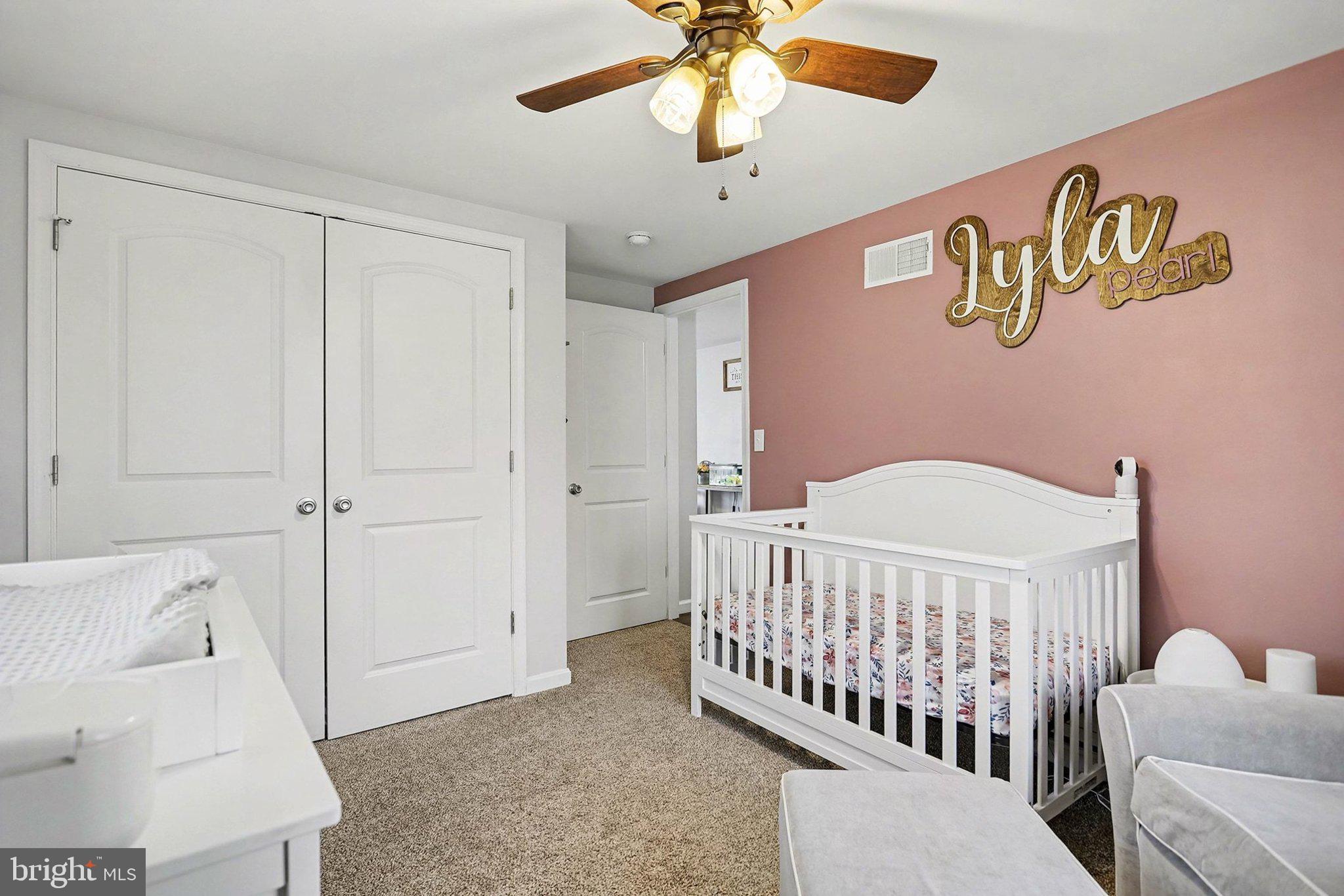 WEST MANHEIM - Residential