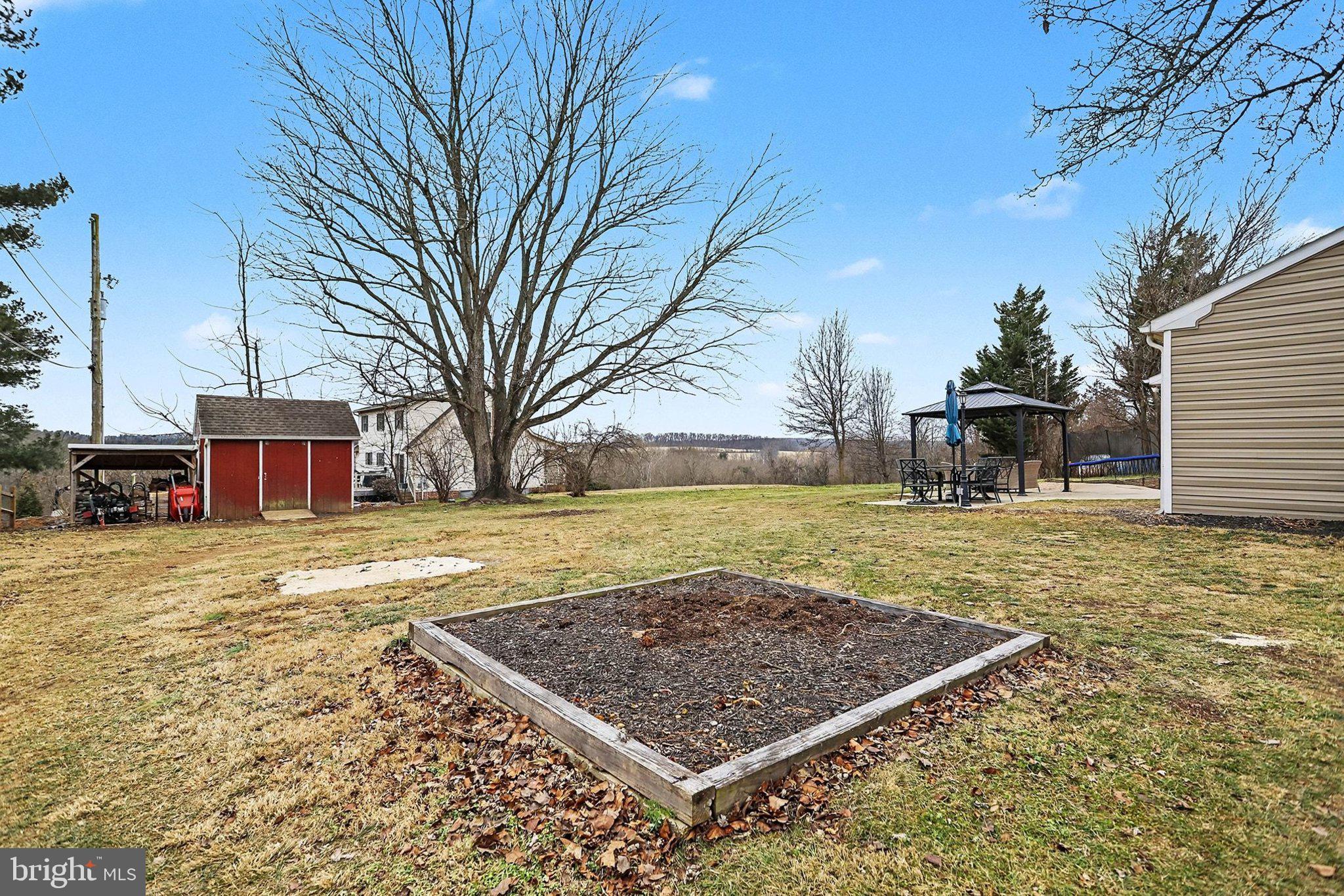 WEST MANHEIM - Residential