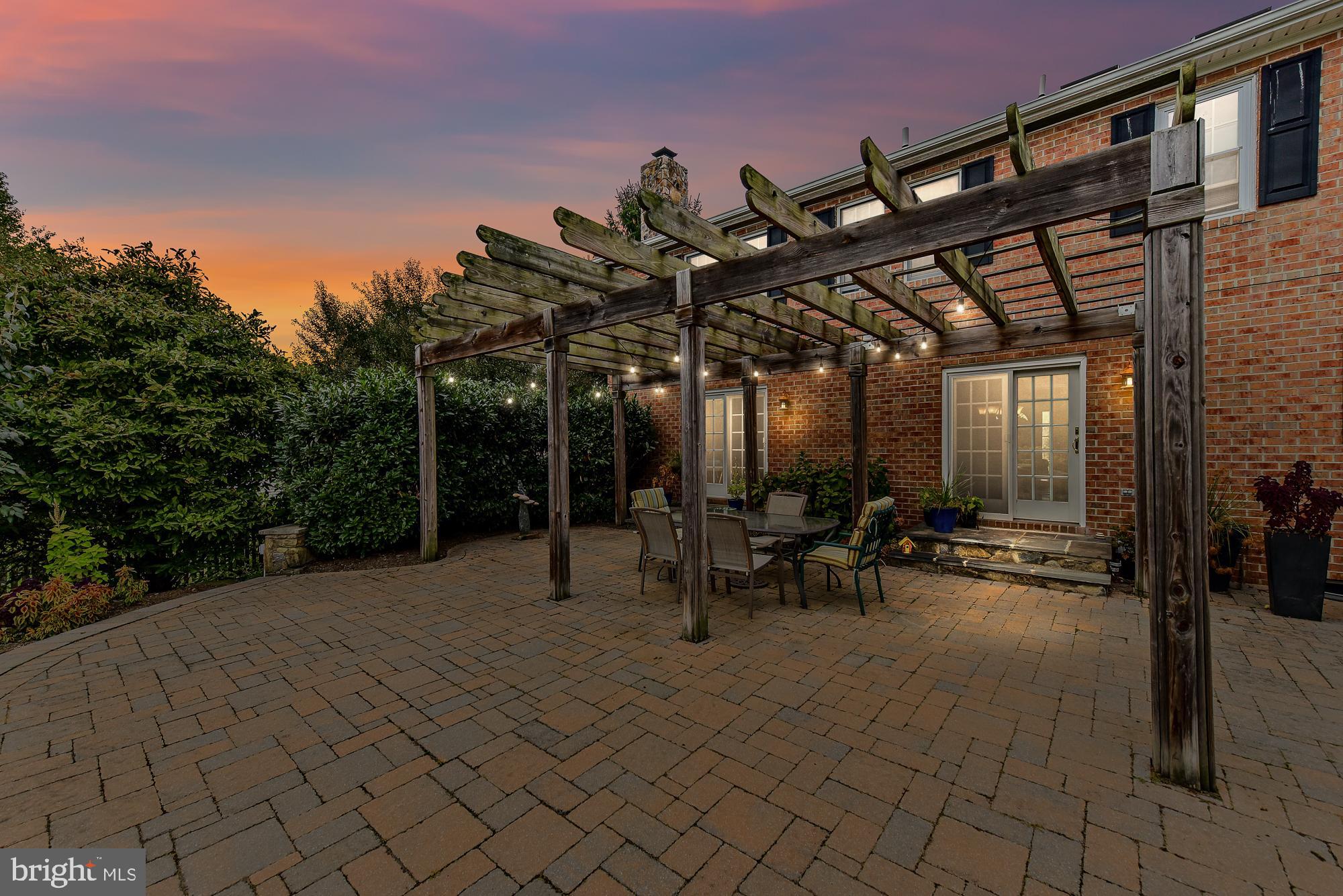 THE GREENS - Residential