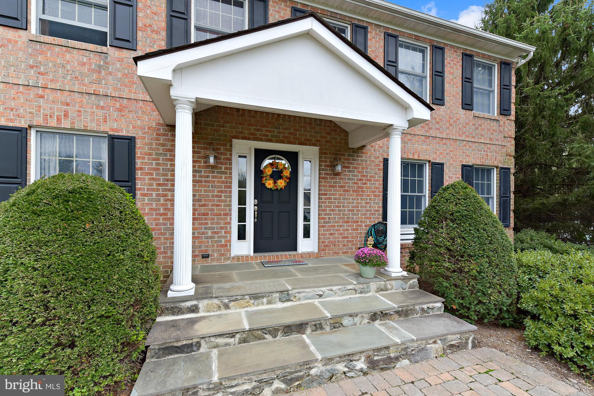 THE GREENS - Residential