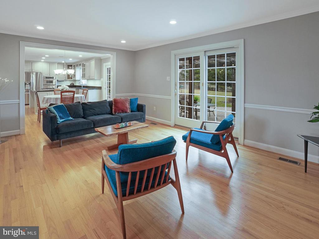 THE GREENS - Residential