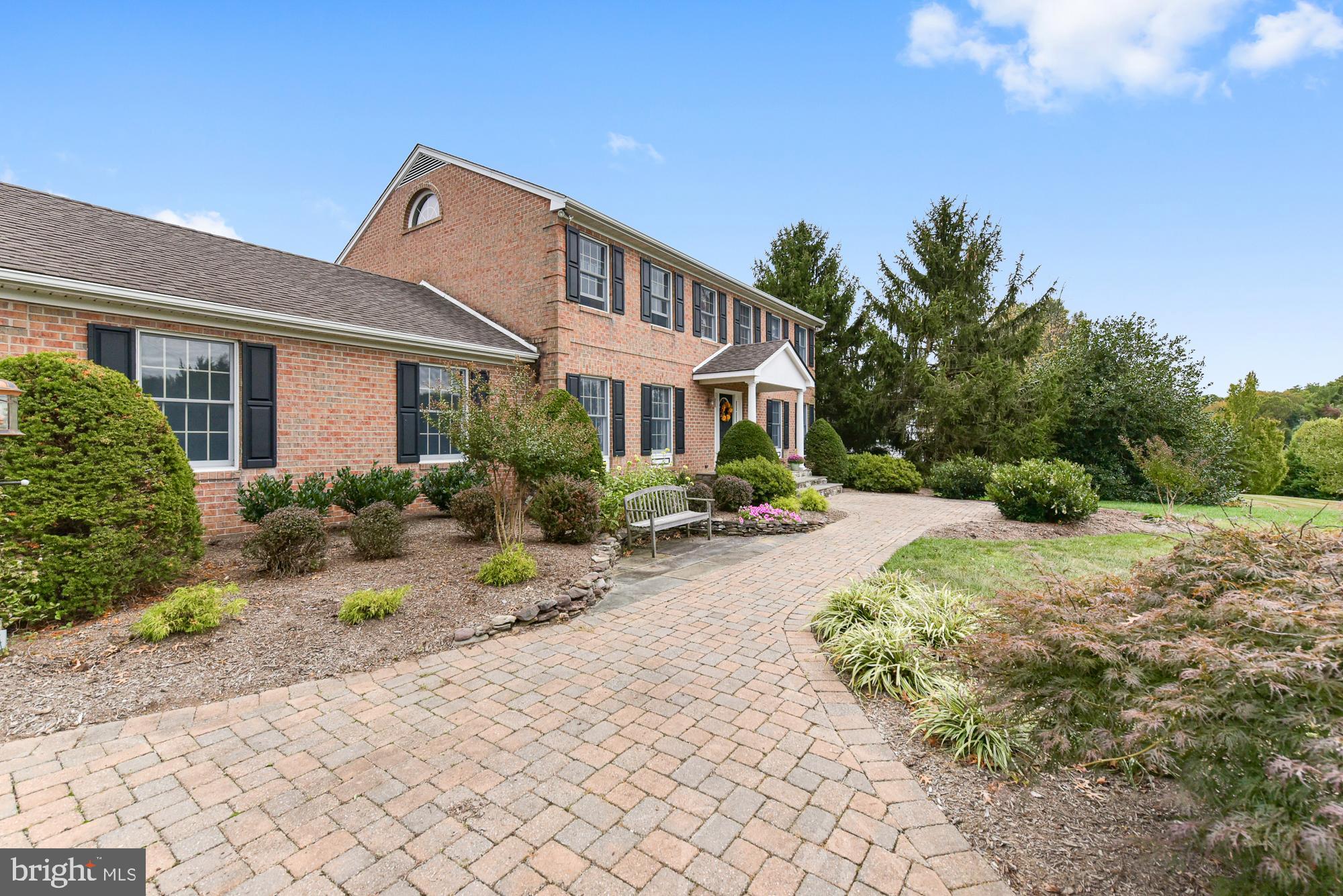 THE GREENS - Residential