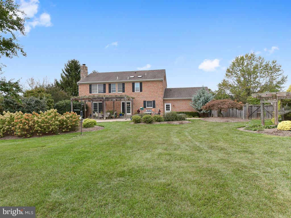 THE GREENS - Residential