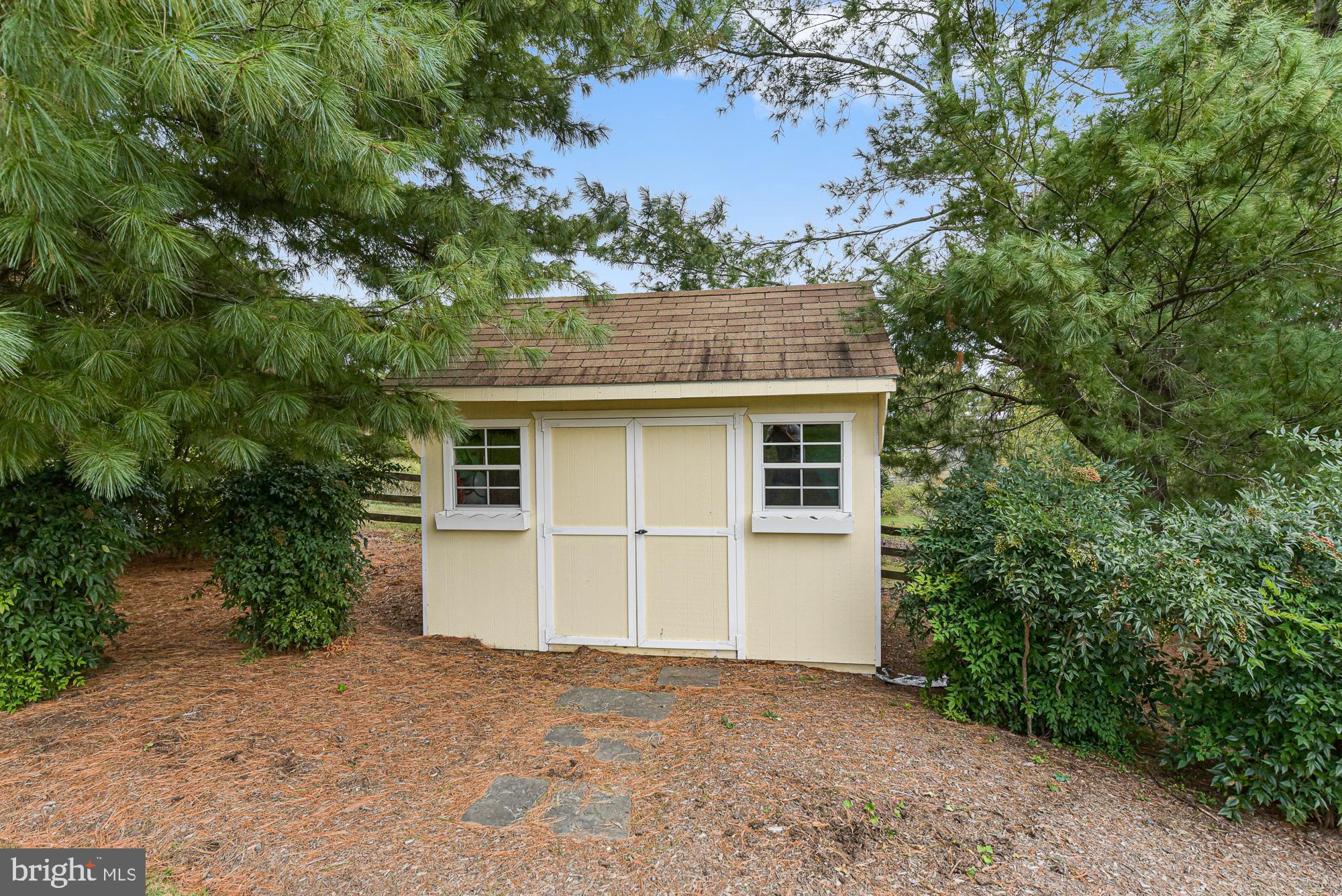 THE GREENS - Residential