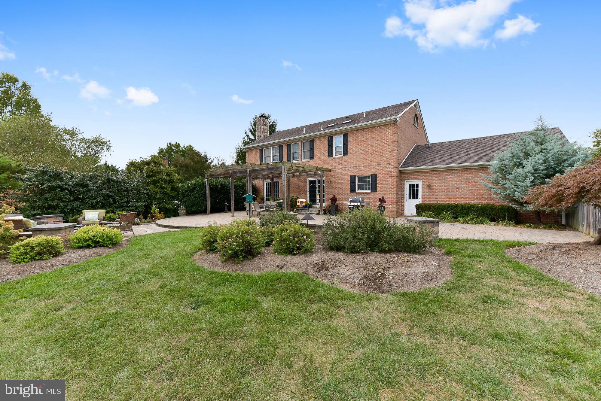 THE GREENS - Residential