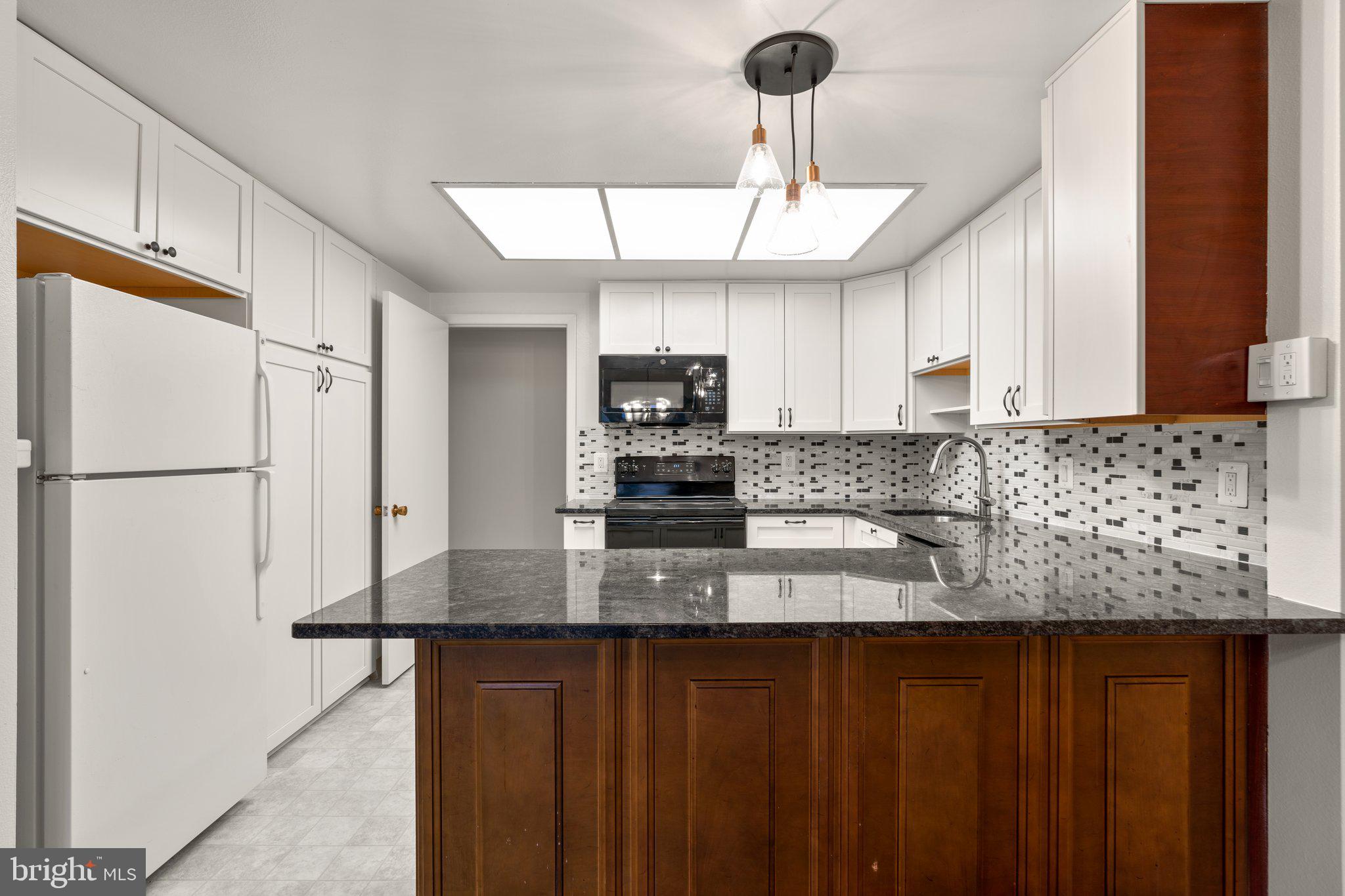 MONTGOMERY MUTUAL COOP - Residential