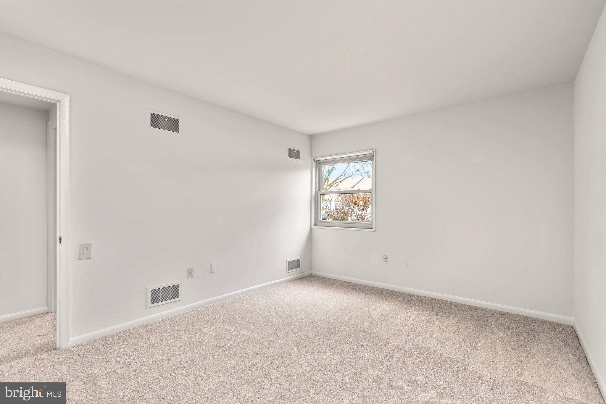 MONTGOMERY MUTUAL COOP - Residential