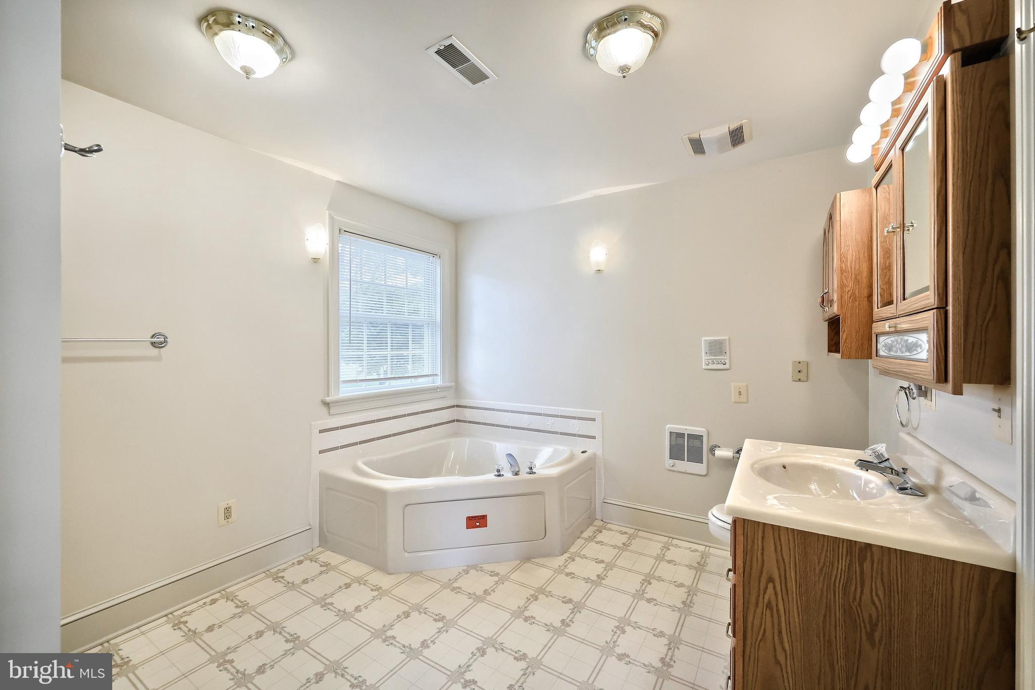 LOWER CHANCEFORD TWP - Farm