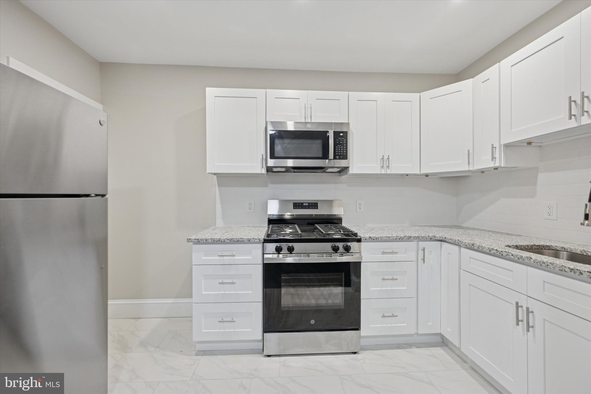 COLLINGDALE - Residential