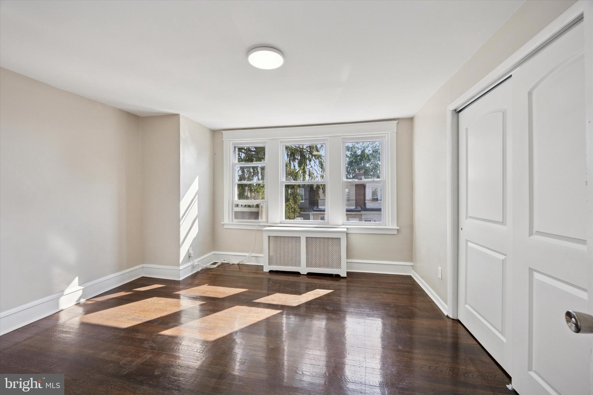 COLLINGDALE - Residential