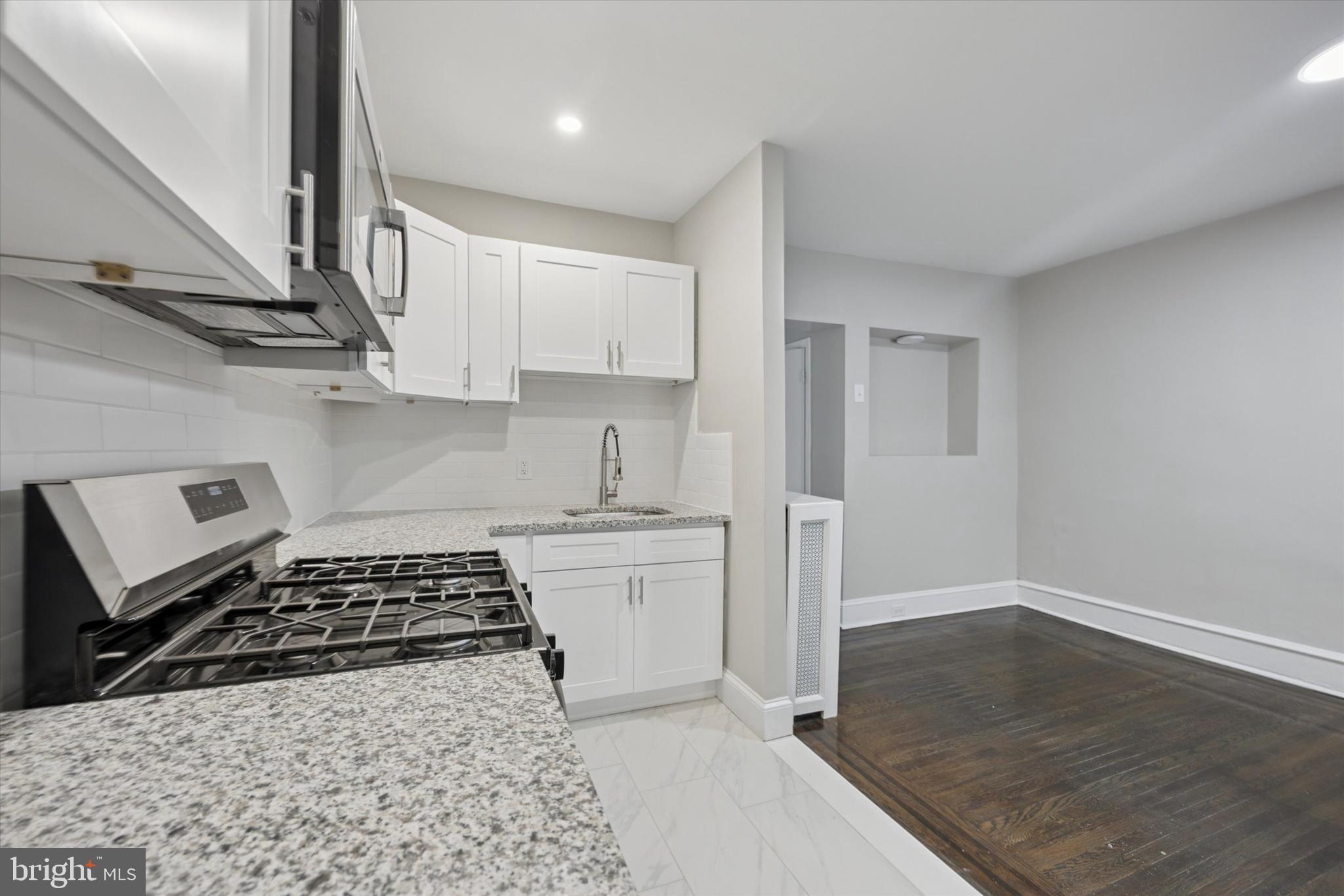 COLLINGDALE - Residential