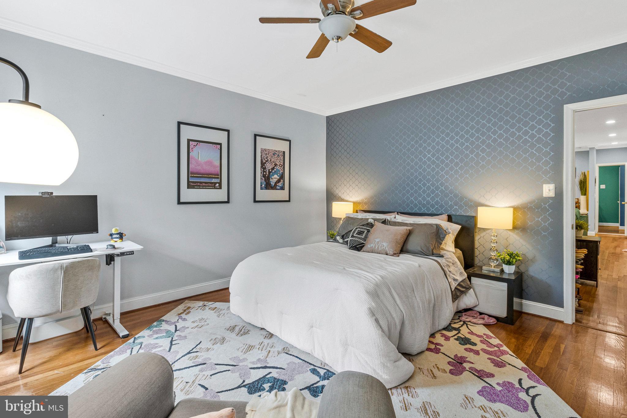 1602 ISHERWOOD STREET NE 3