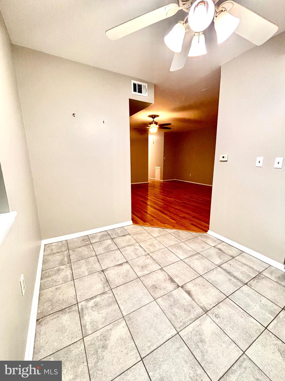 RIVER TERRACE - Residential