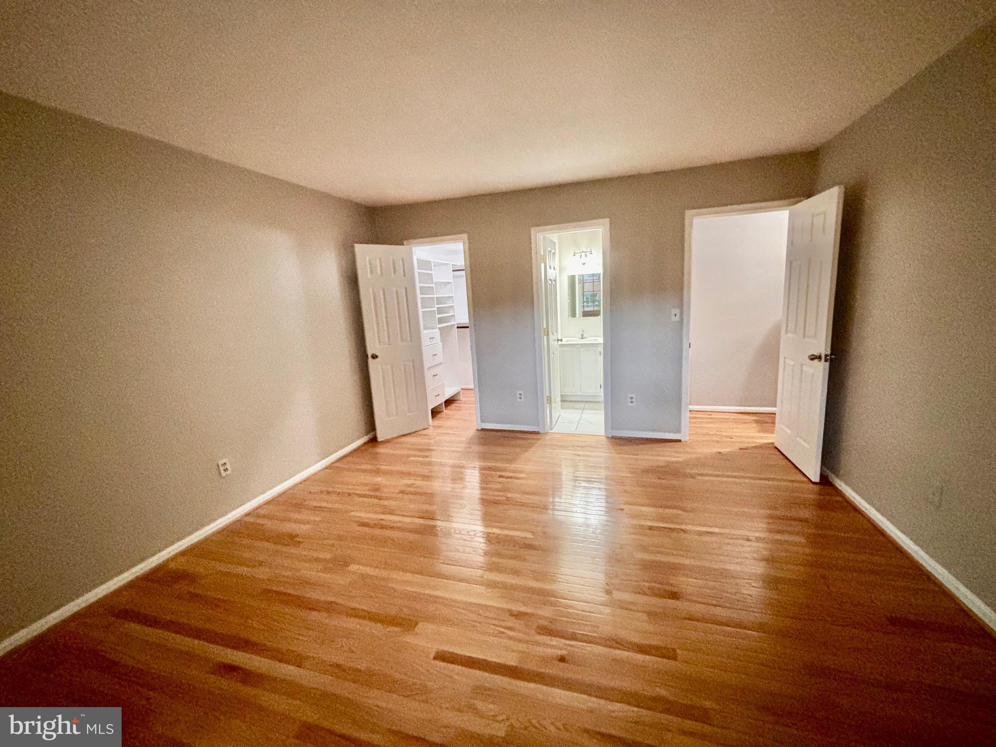 RIVER TERRACE - Residential