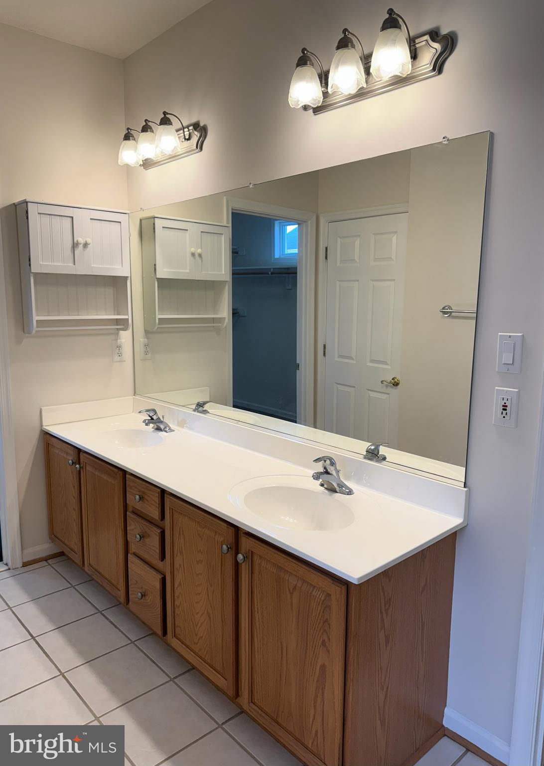 CANTER ESTATES - Residential