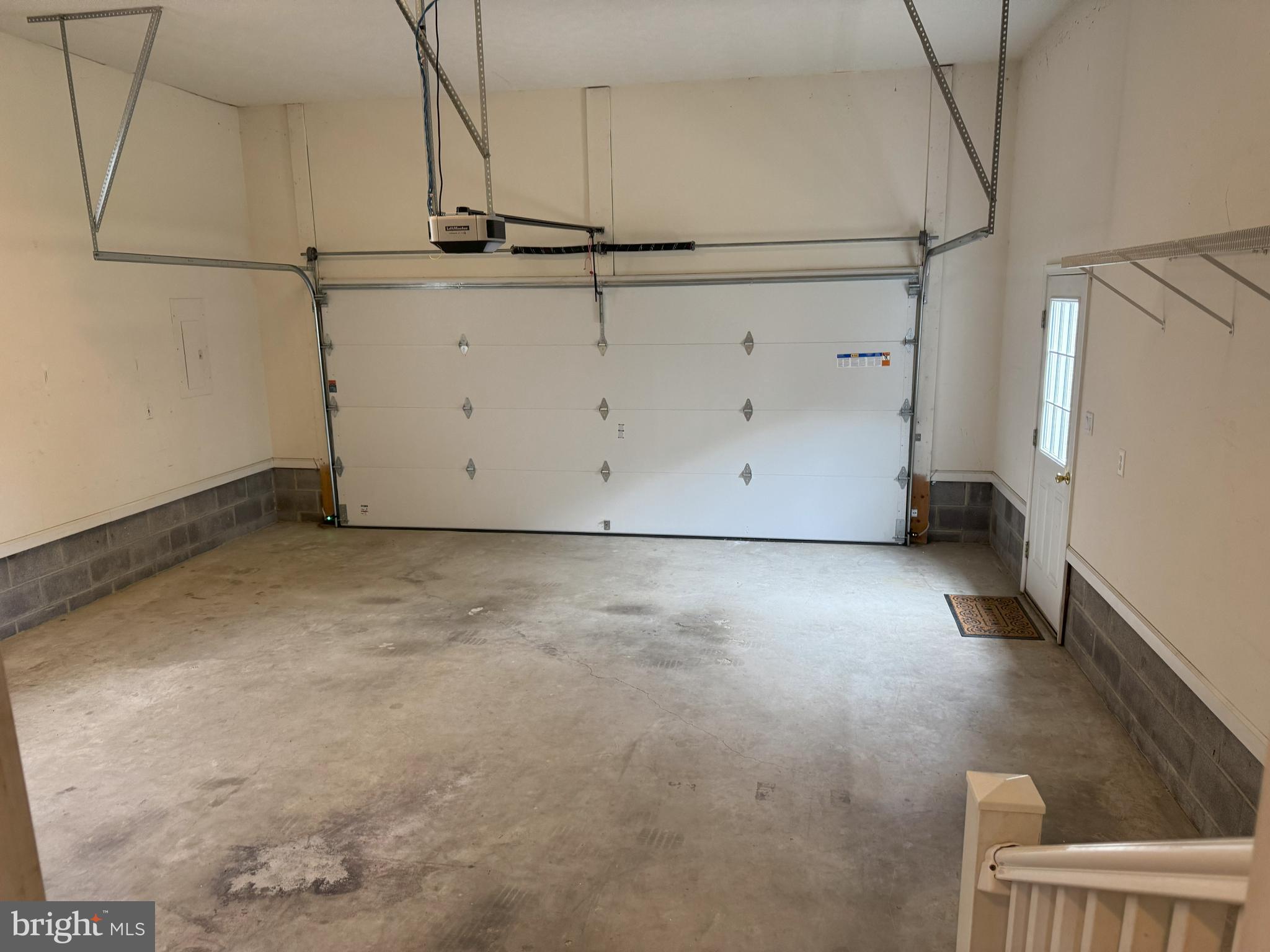 CANTER ESTATES - Residential