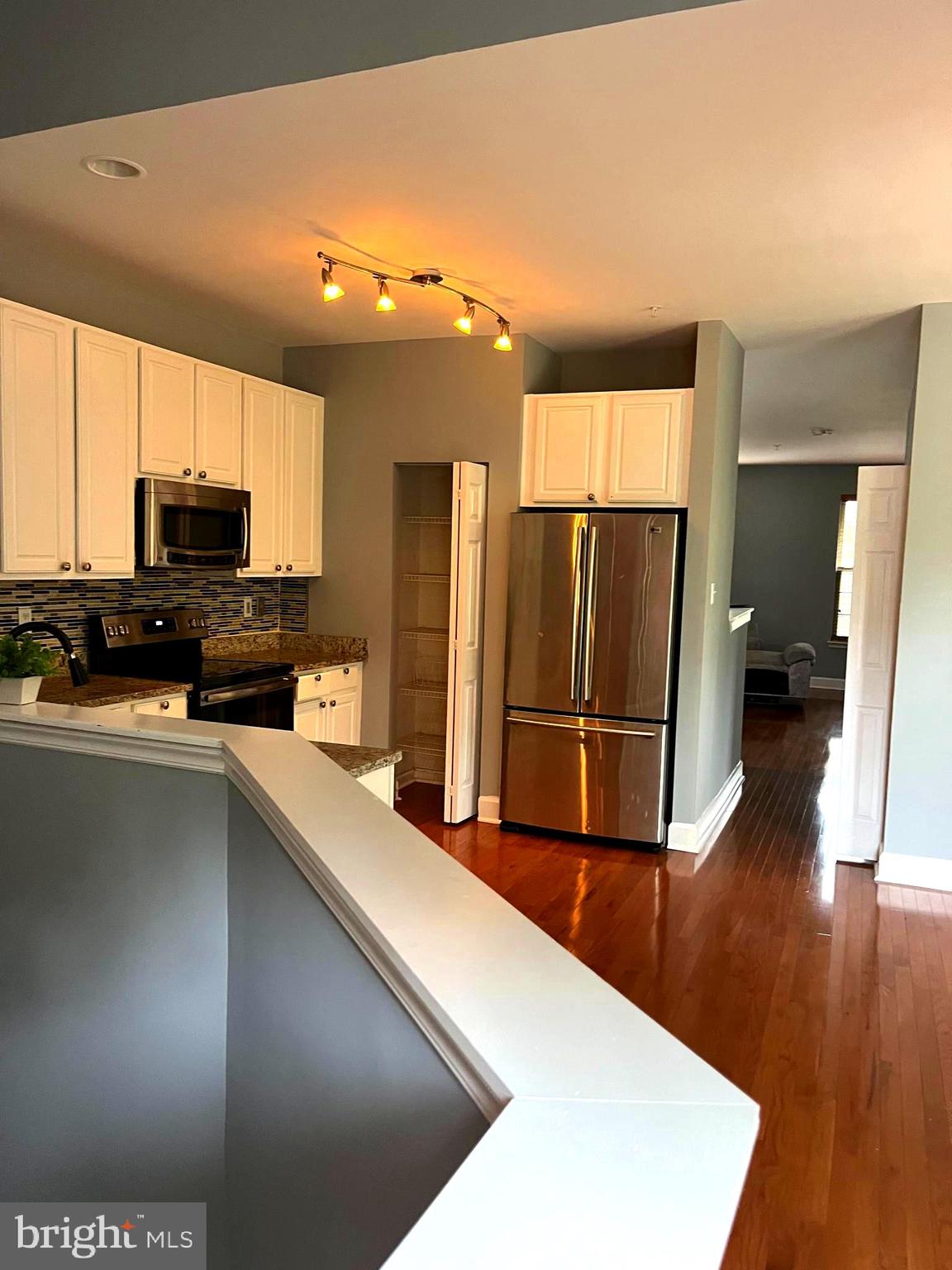 OWINGS MILLS - Residential