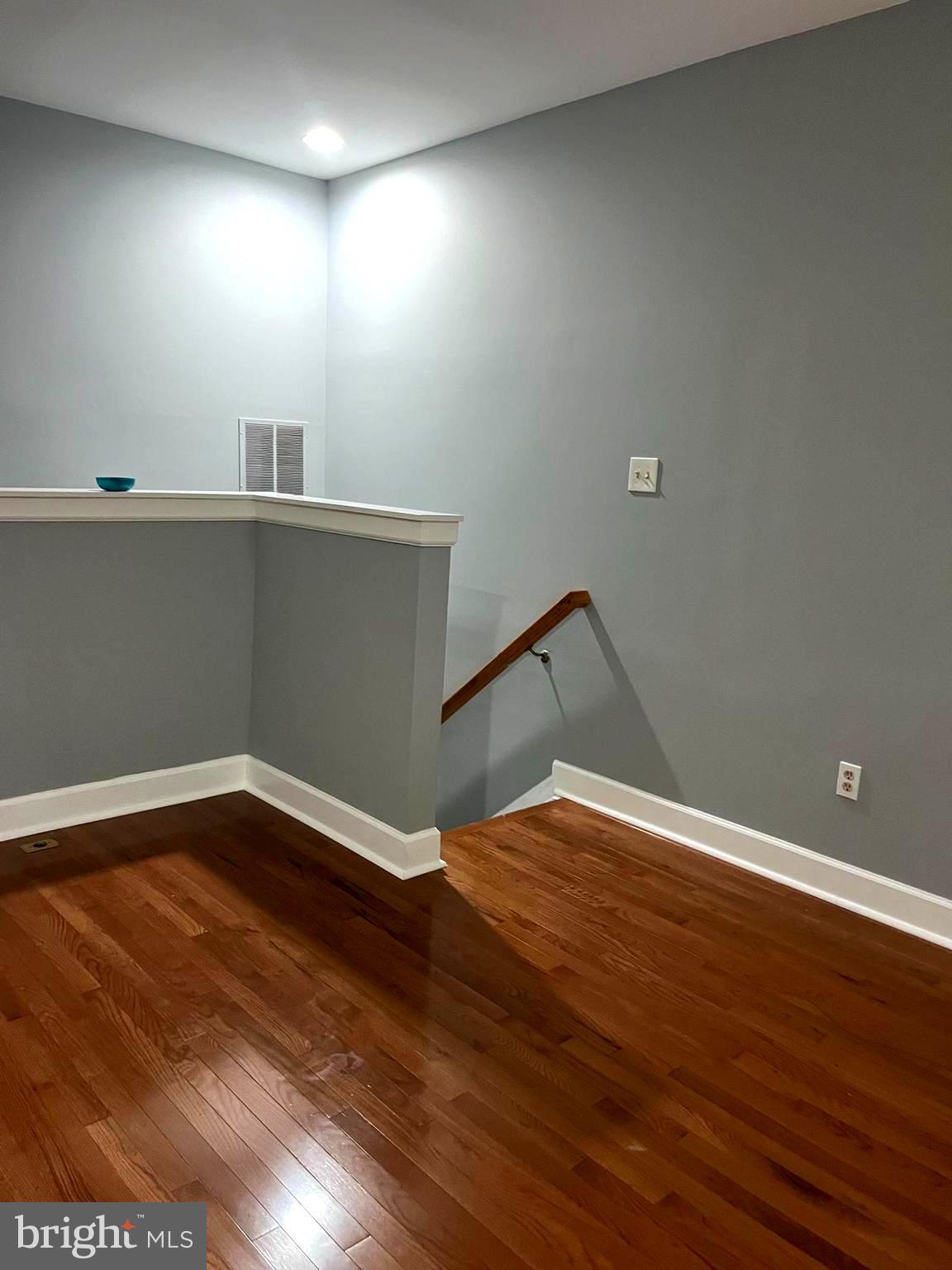 OWINGS MILLS - Residential