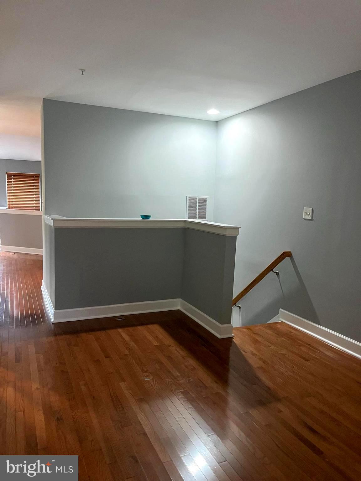 OWINGS MILLS - Residential