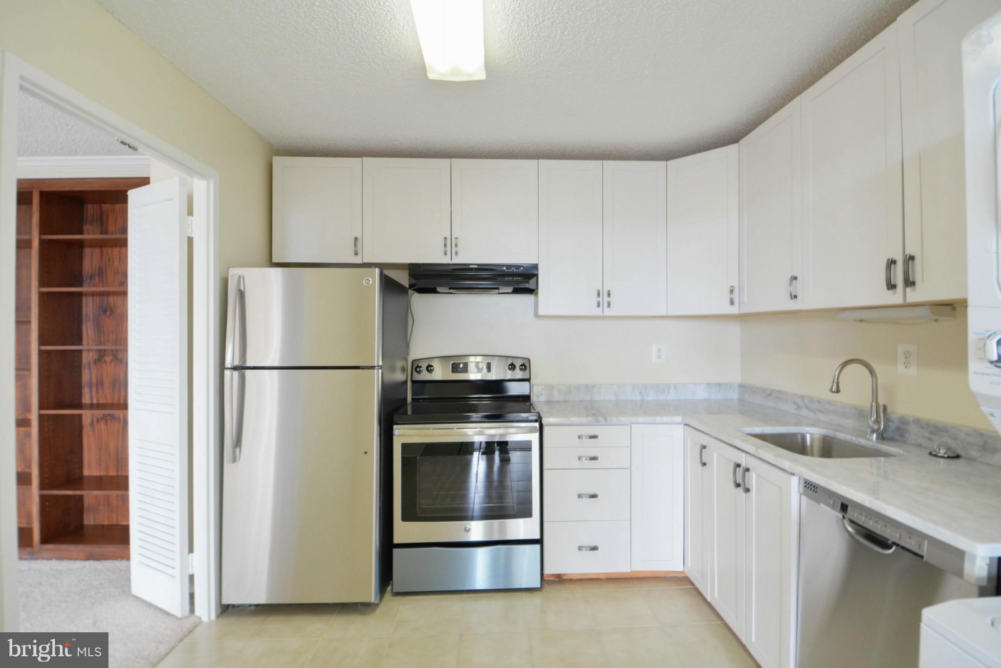 TEMPLETON OF ALEXANDRIA - Residential Lease