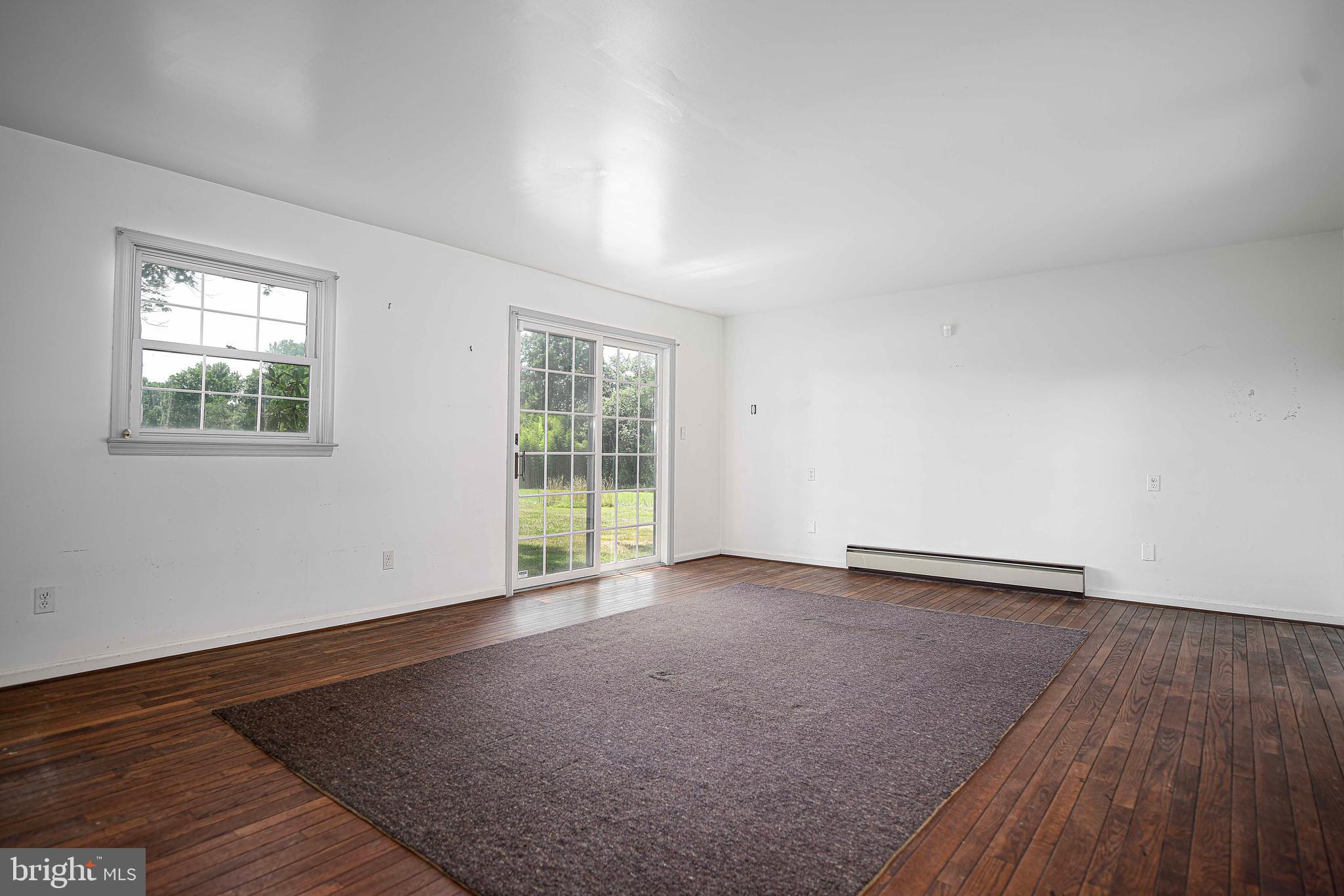 FOREST HILL - Residential