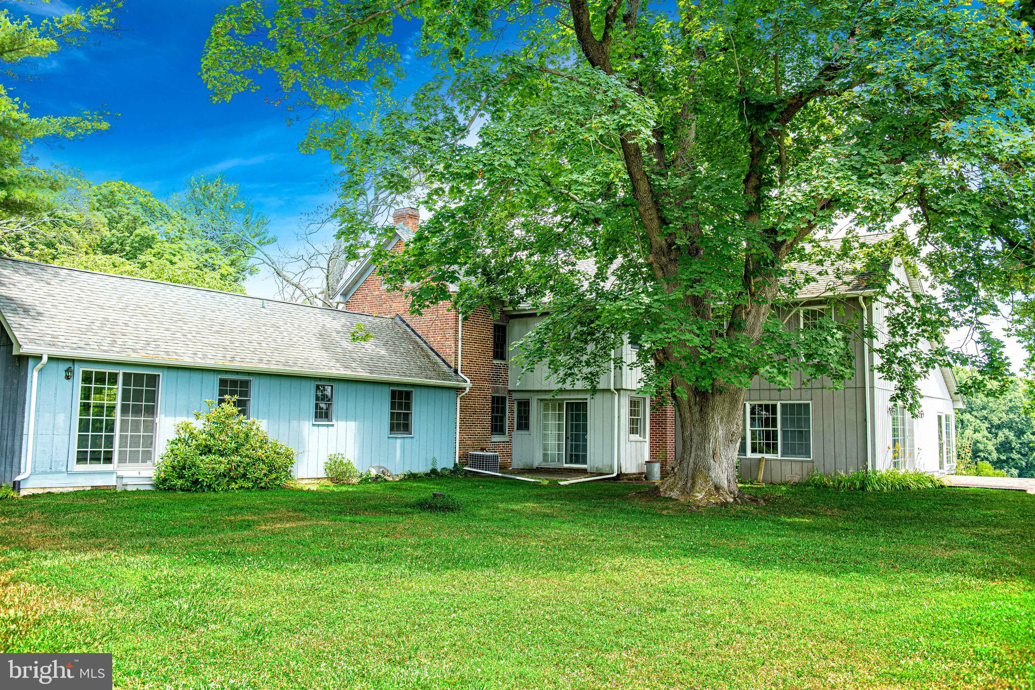 FOREST HILL - Residential