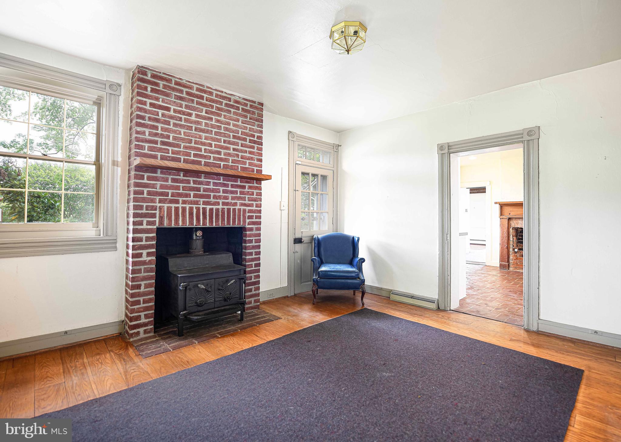 FOREST HILL - Residential