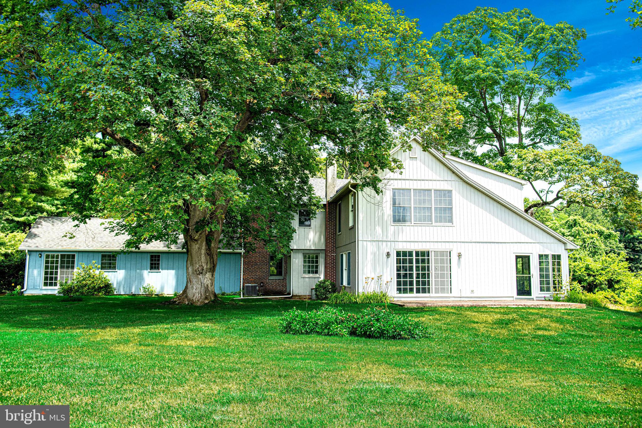 FOREST HILL - Residential