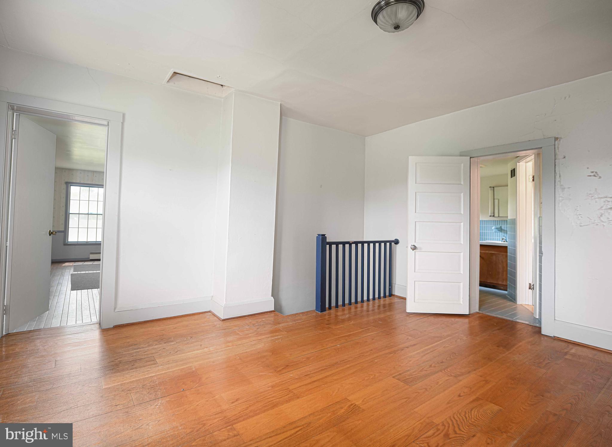 FOREST HILL - Residential