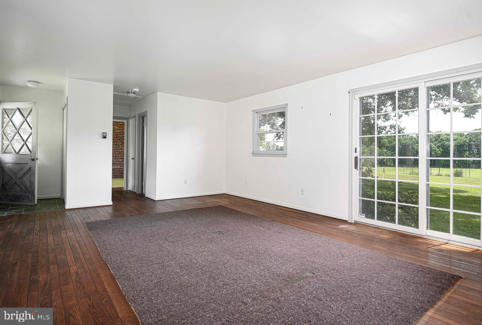 FOREST HILL - Residential