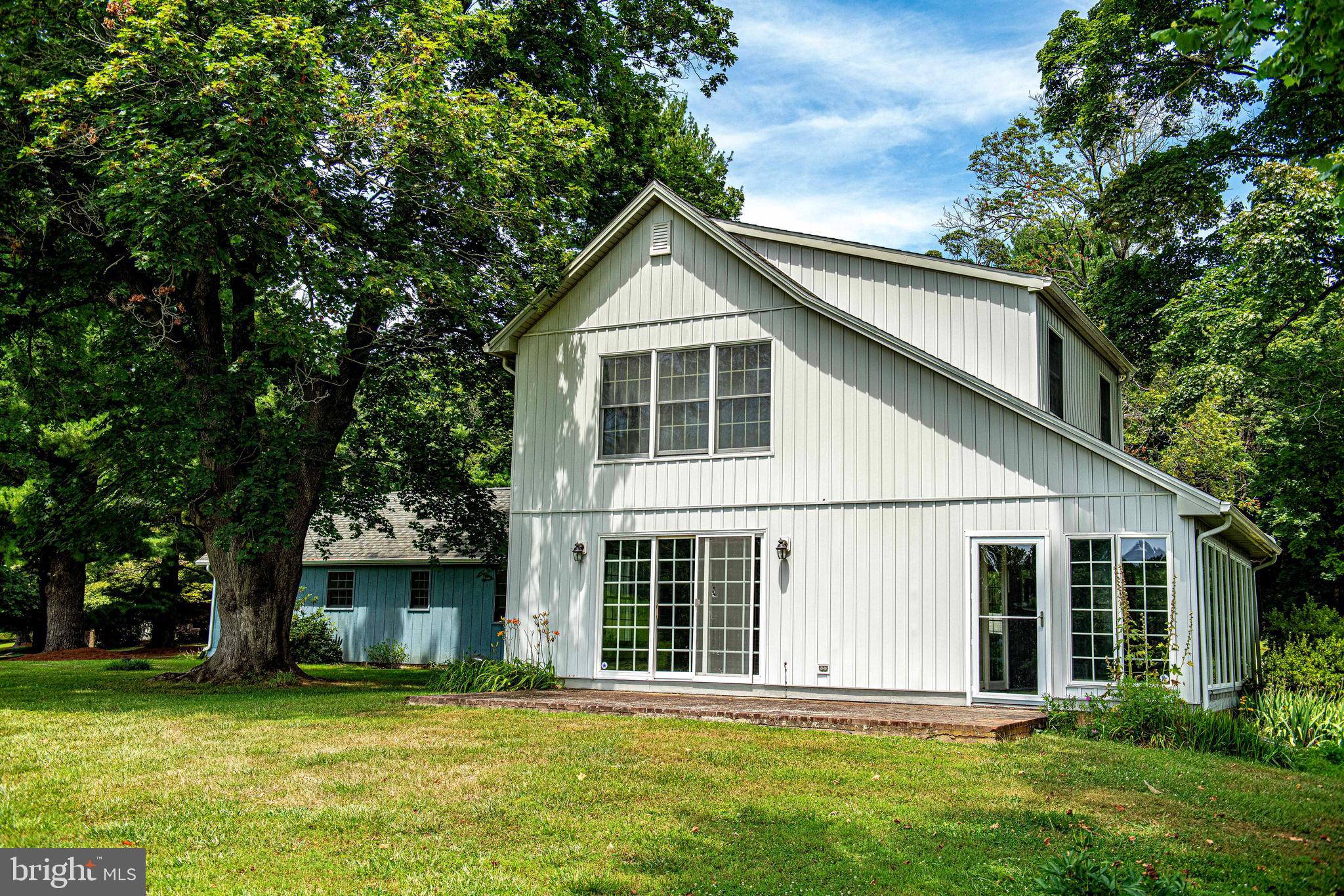 FOREST HILL - Residential