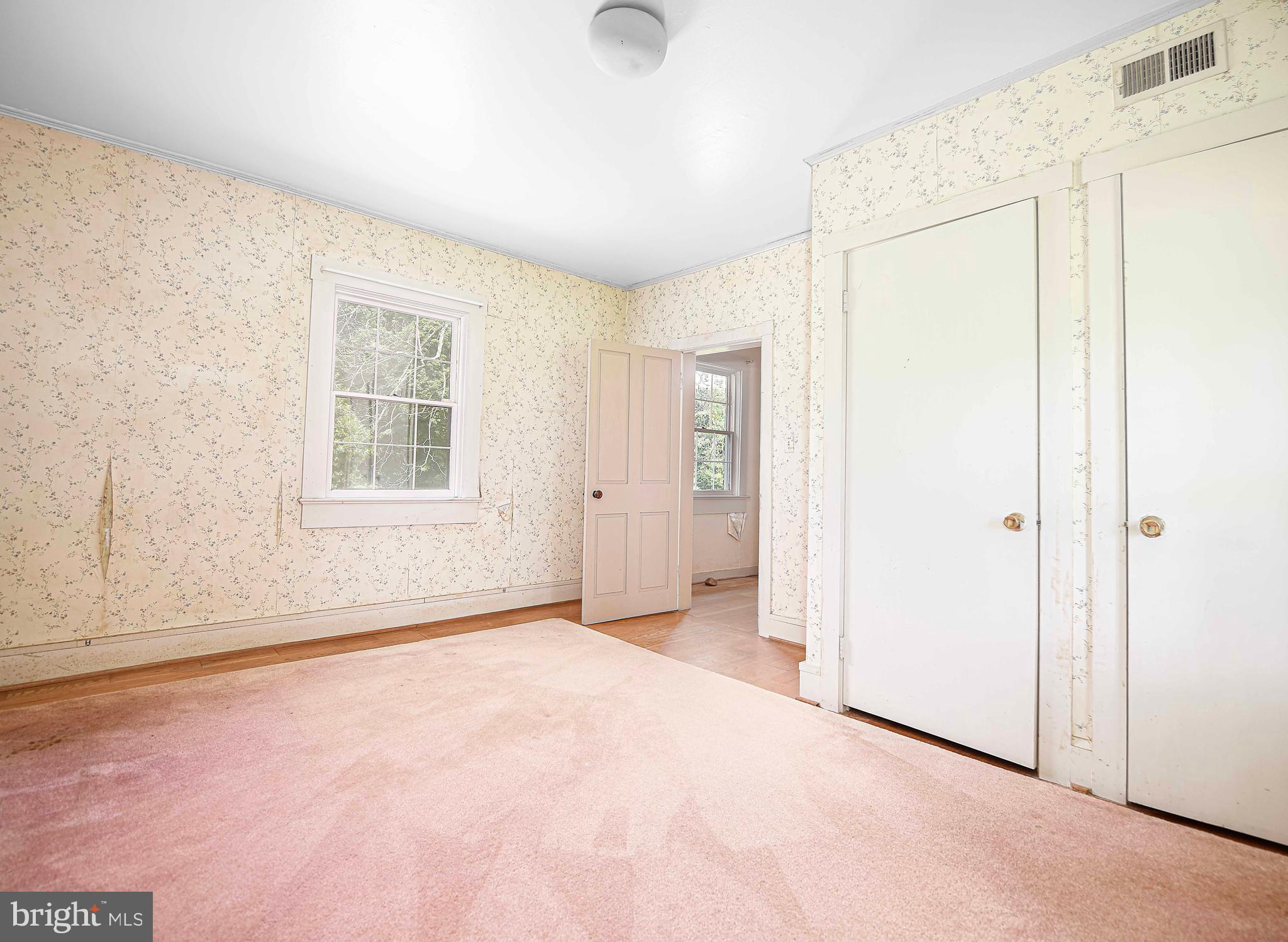 FOREST HILL - Residential