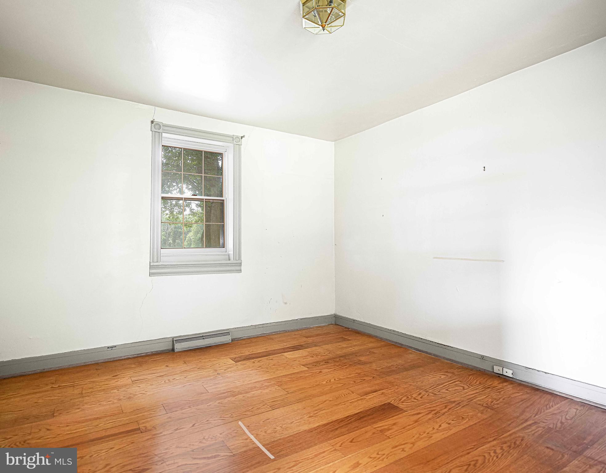 FOREST HILL - Residential